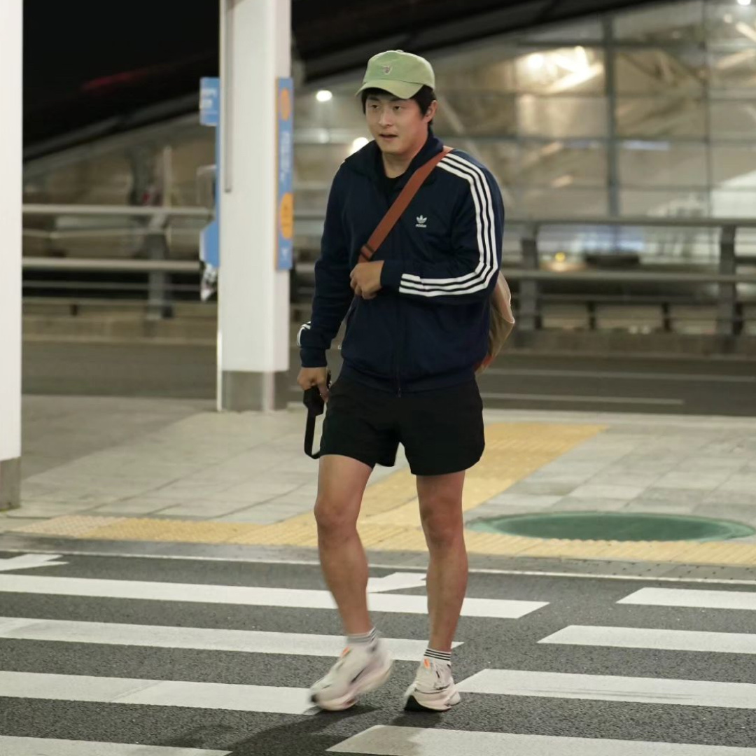 Nike Air Zoom Alphafly Next% 2 Proto White 착용 스타일 - 3