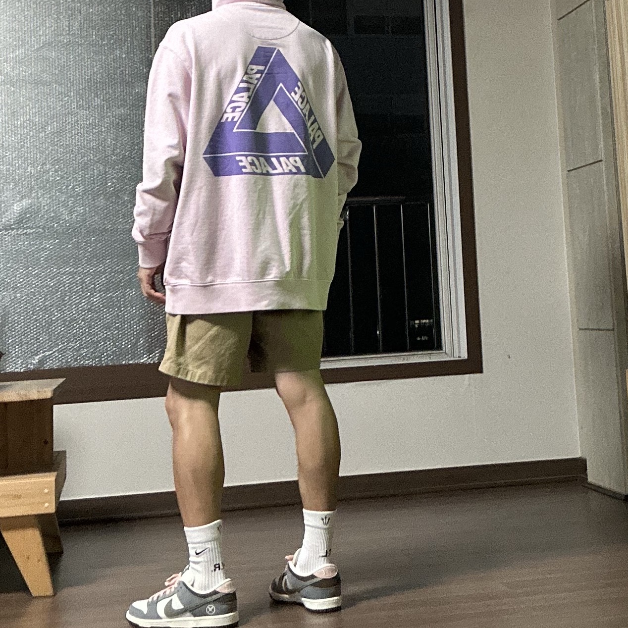 Palace Reacto Tri-Ferg Hood Pink - 23SS, Nike x Yuto Horigome SB Dunk Low Wolf Grey 착용 스타일 - 2