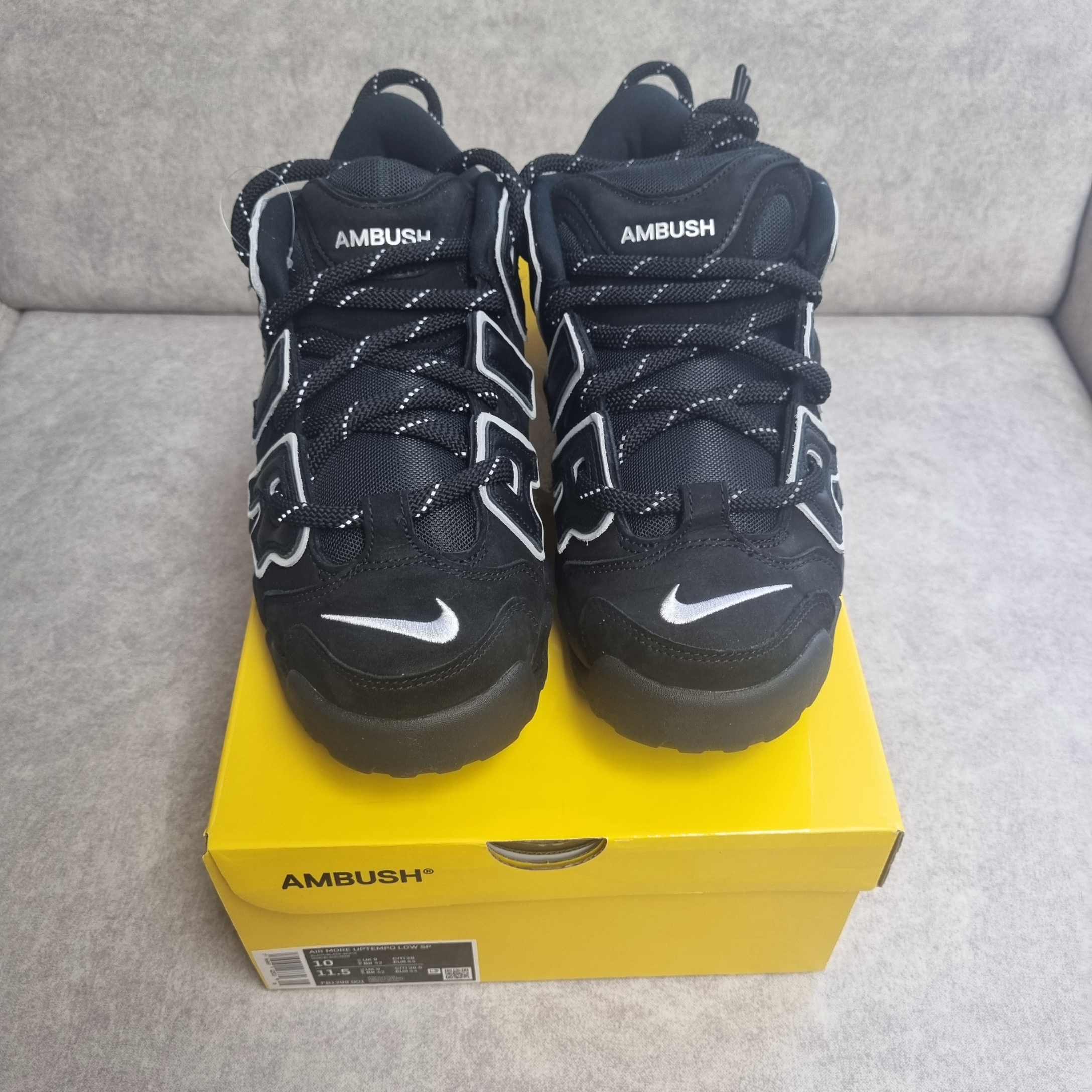 Nike x Ambush Air More Uptempo Low Black and White 착용 스타일