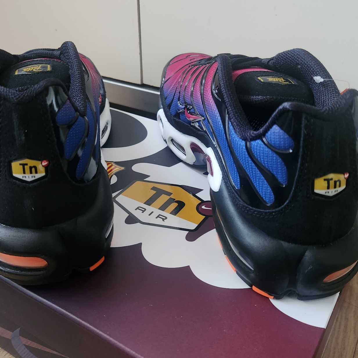 Nike x Patta x FC Barcelona Air Max Plus Culers del Món 착용 스타일 - 3