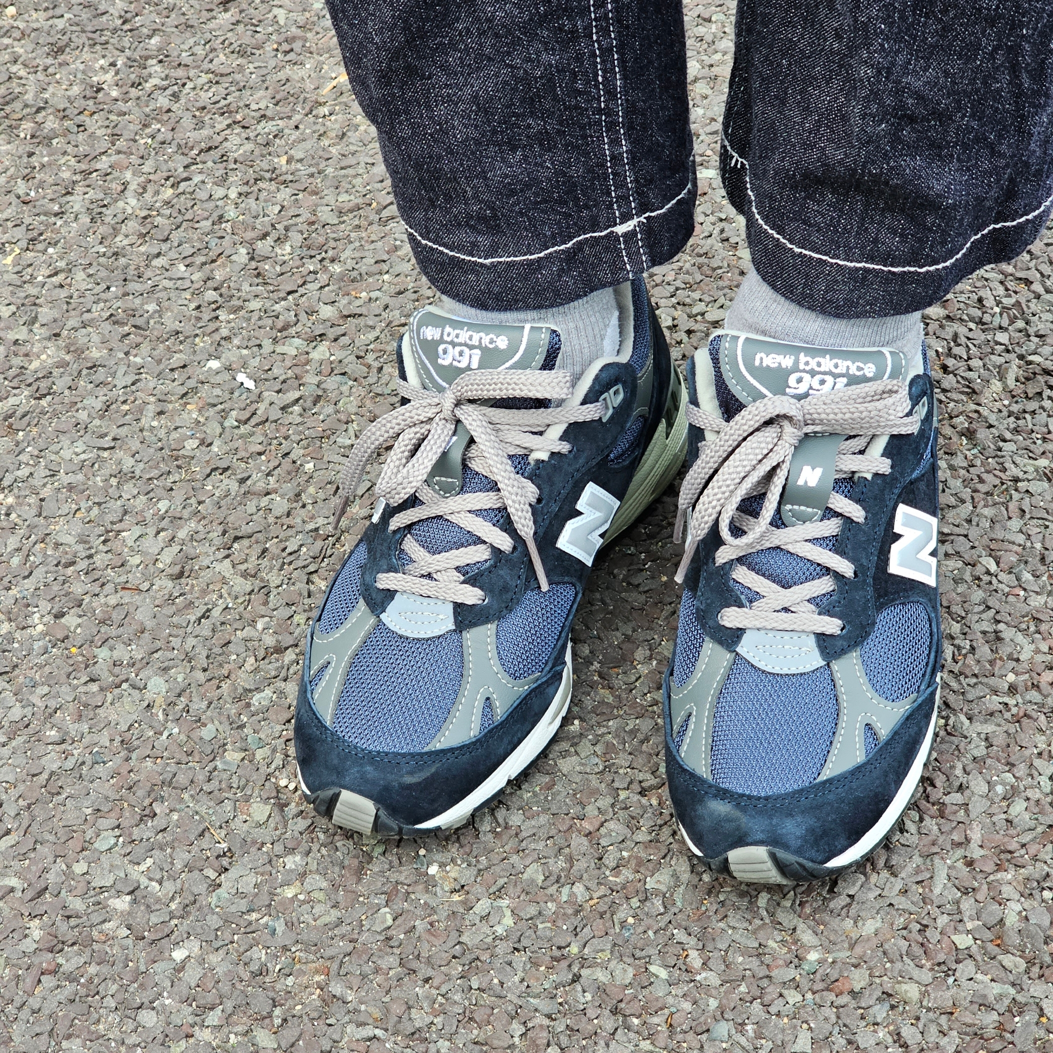 (W) New Balance 991 Made in UK Navy 착용 스타일
