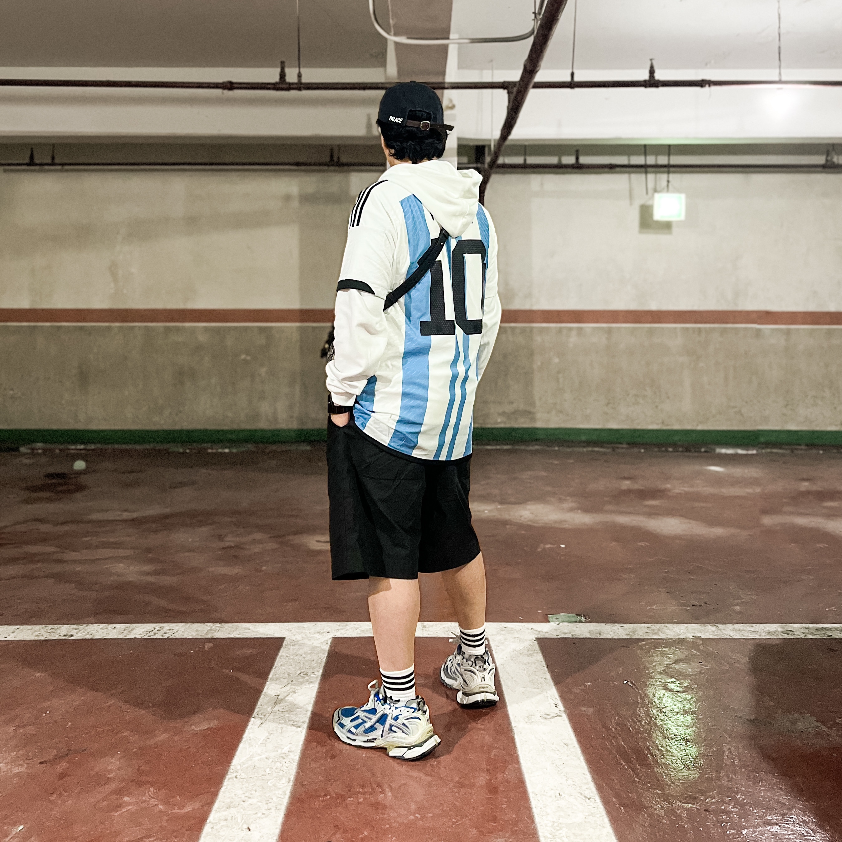 Palace Washed Twill P 6-Panel Black - 22SS, Adidas Argentina 2022 3 Star Home Authentic Jersey White Light Blue - KR Sizing (Non Marking Ver.) 착용 스타일 - 2