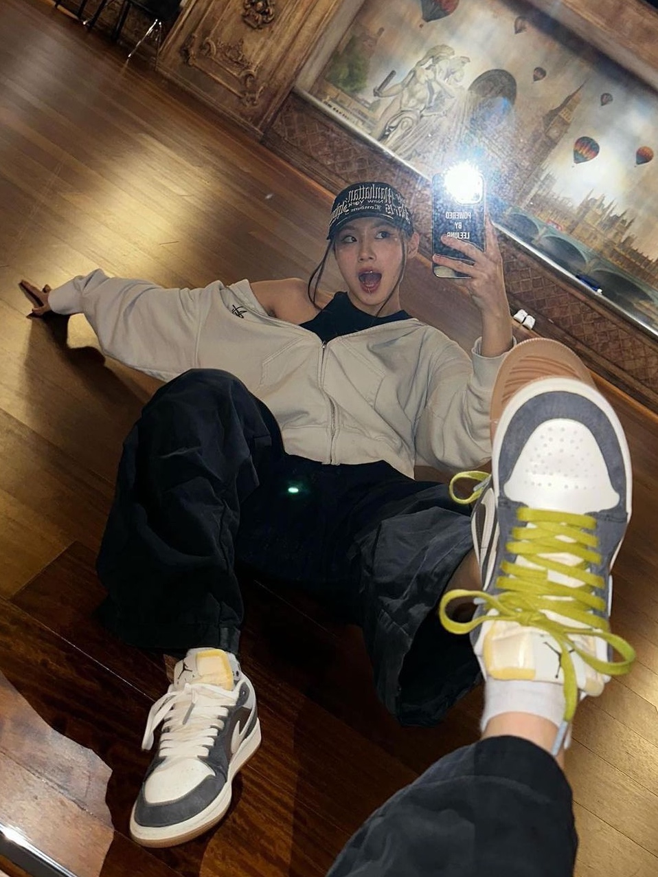 New Balance 530 Steel Grey, Adidas Trefoil Baseball Cap Black White 착용 스타일 - 5