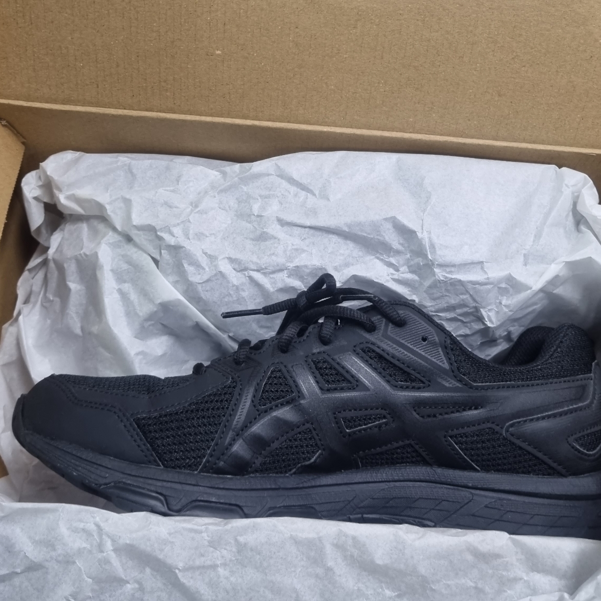 Asics Jog 100 T Black - 4E Extra Wide 착용 스타일