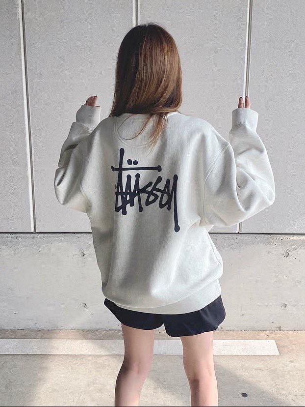 Stussy Basic Stussy Pigment Dyed Crew Forest, Stussy Basic Stussy Crew Navy 2023 착용 스타일 - 4