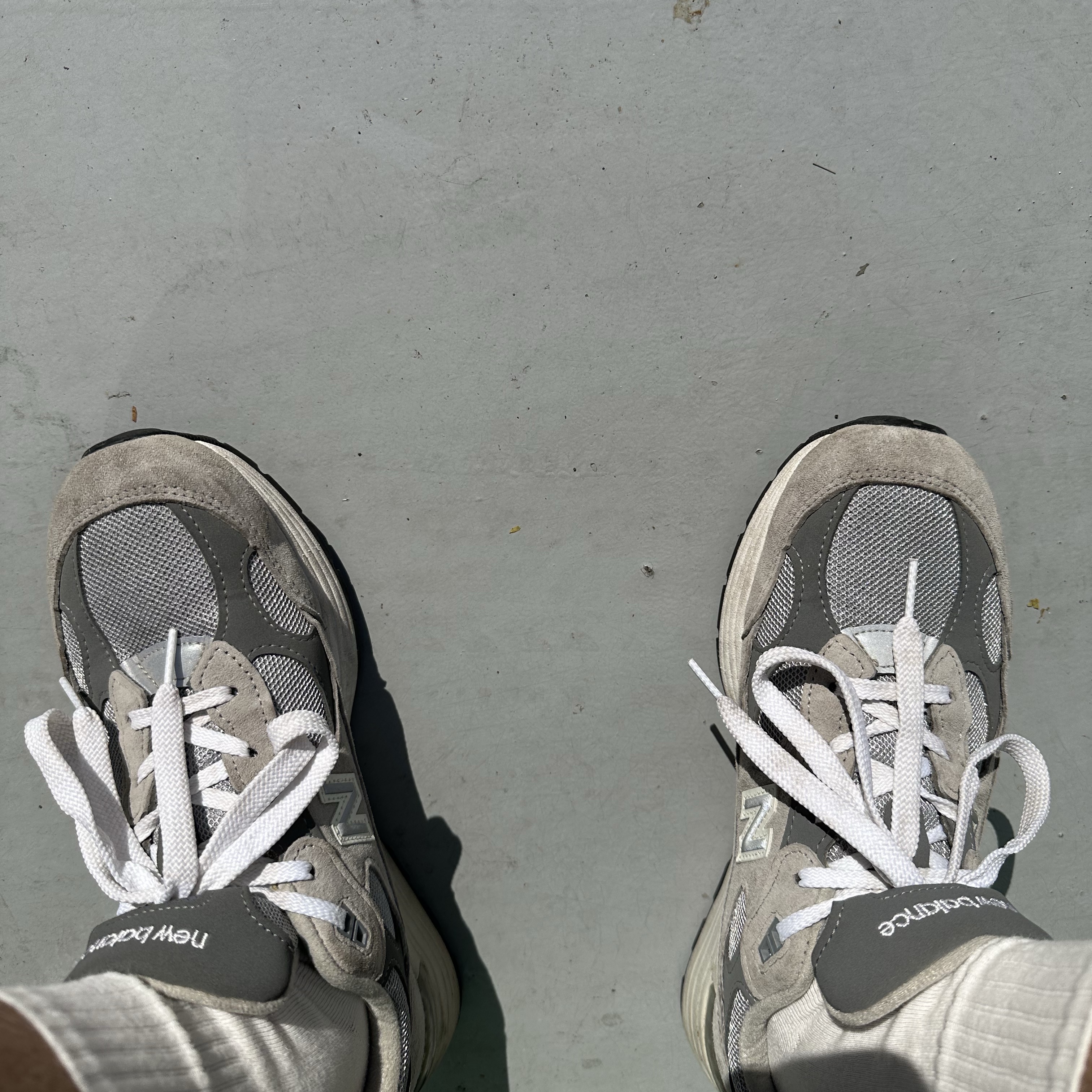 New Balance 992 Made in USA Grey - D Standard 착용 스타일