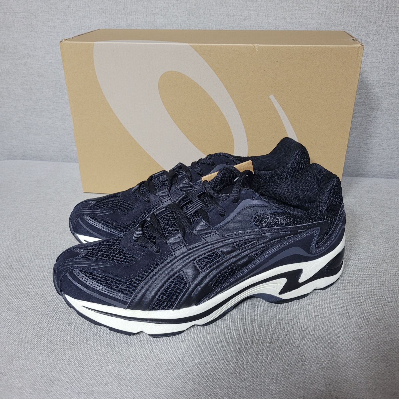 Asics Gel-Preleus Black 착용 스타일