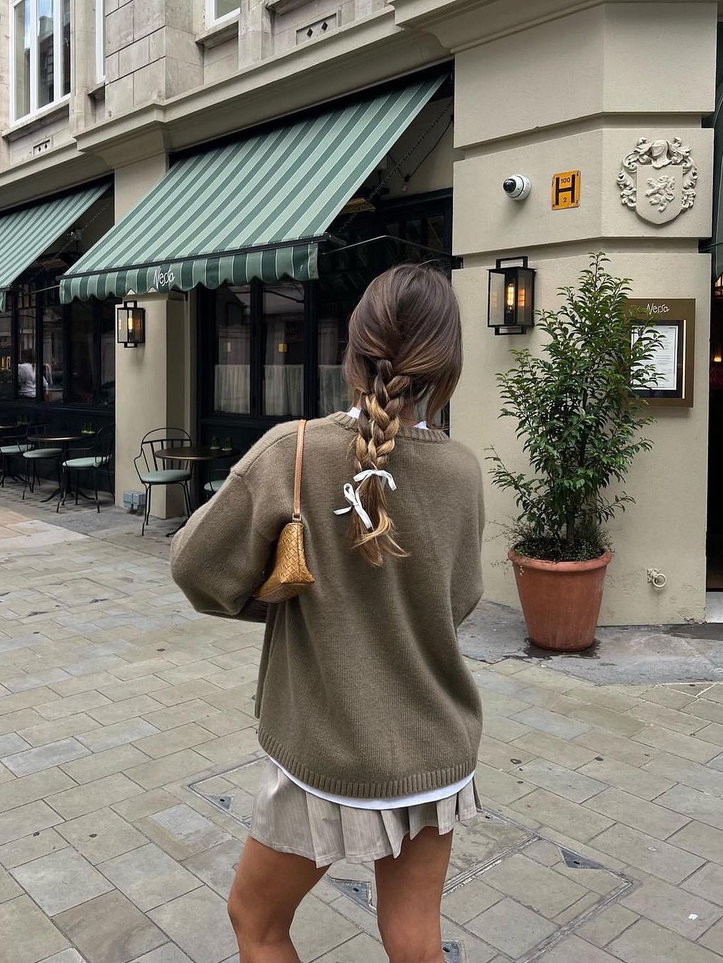 ERL Hairy Sweater White, (W) Moncler Cable Knit Wool Jumper White - 23FW 착용 스타일 - 7