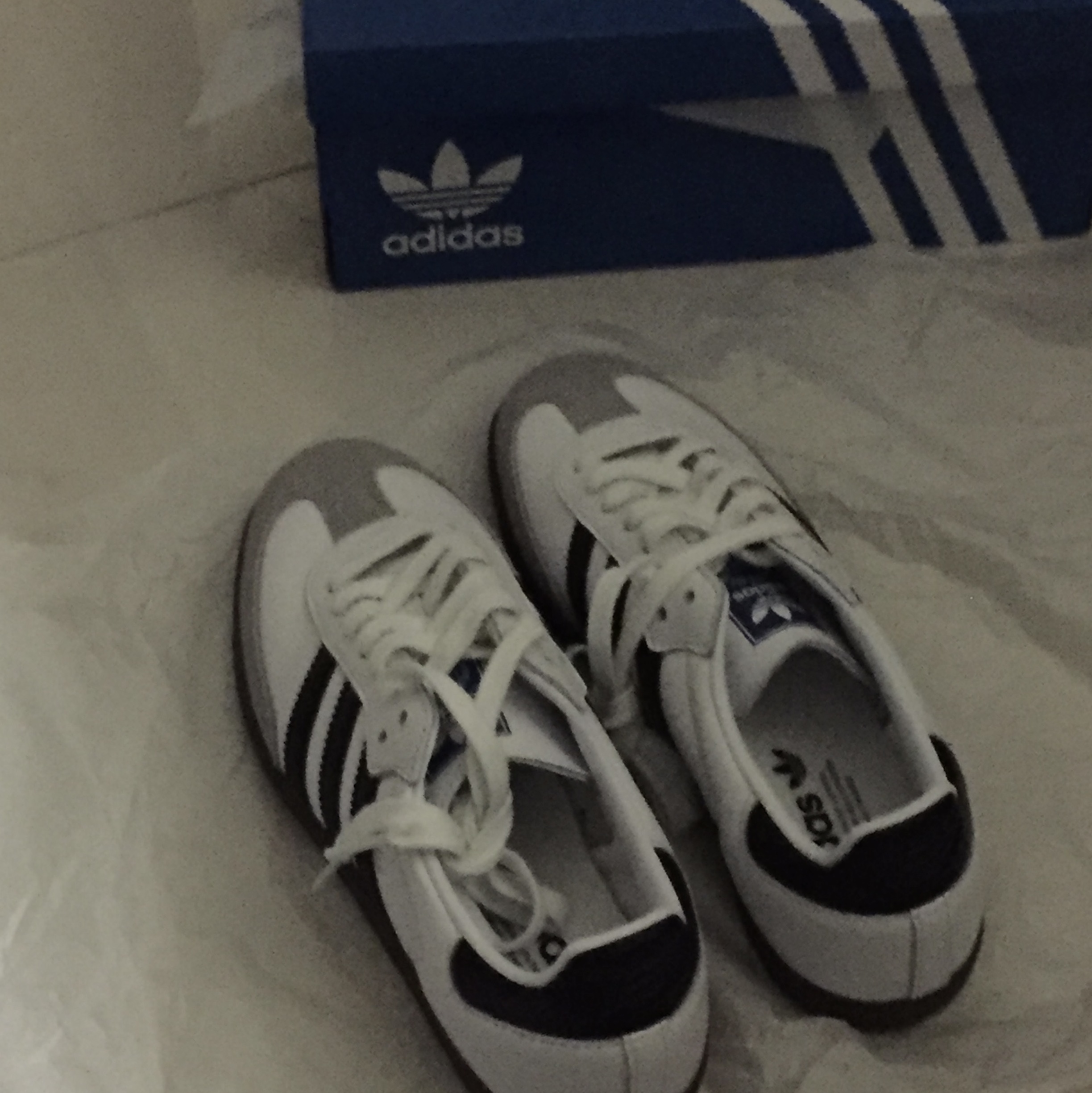 Adidas Samba OG Cloud White 착용 스타일