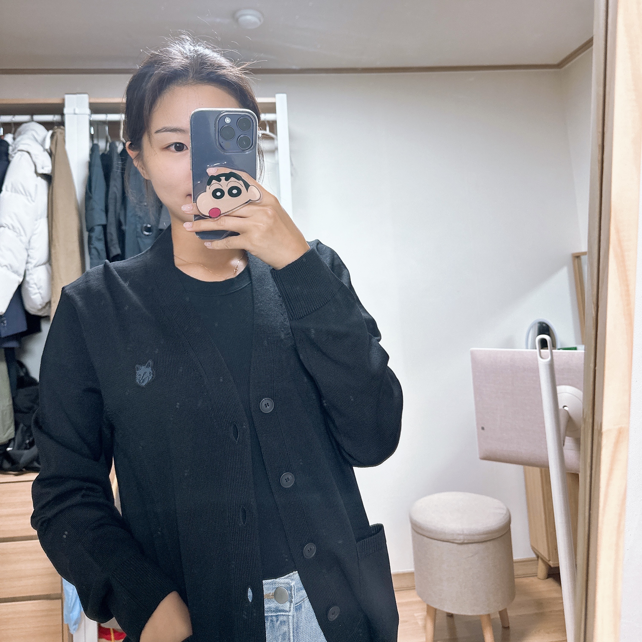 Maison Kitsune Bold Fox Head Patch Regular Cardigan Black 착용 스타일 - 1