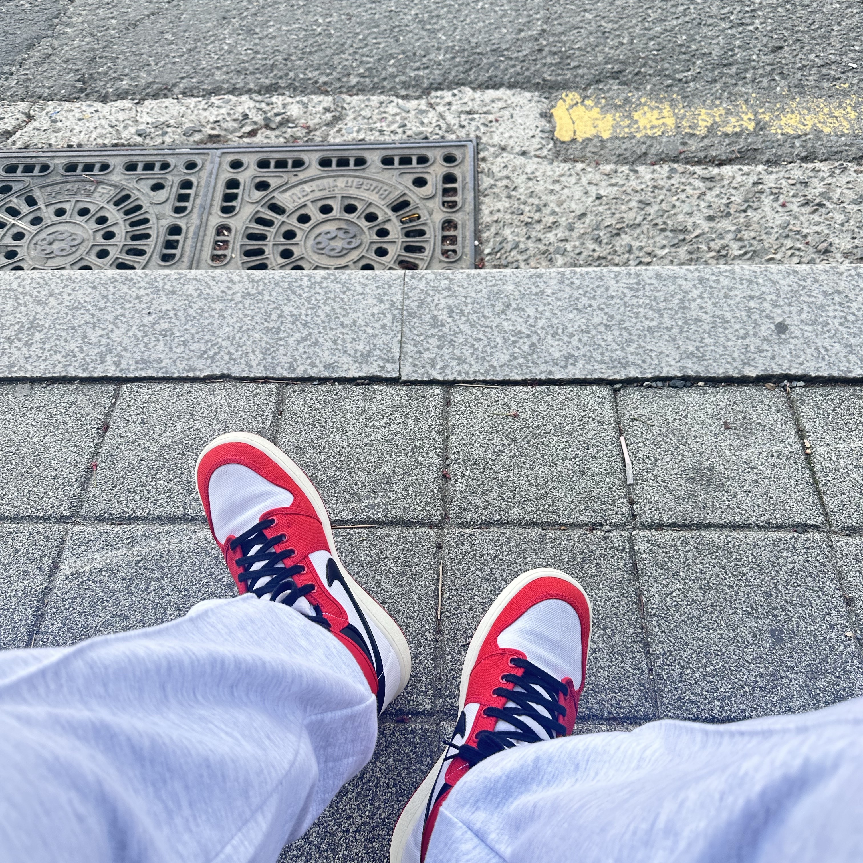 Jordan 1 KO Chicago 2021 착용 스타일 - 2