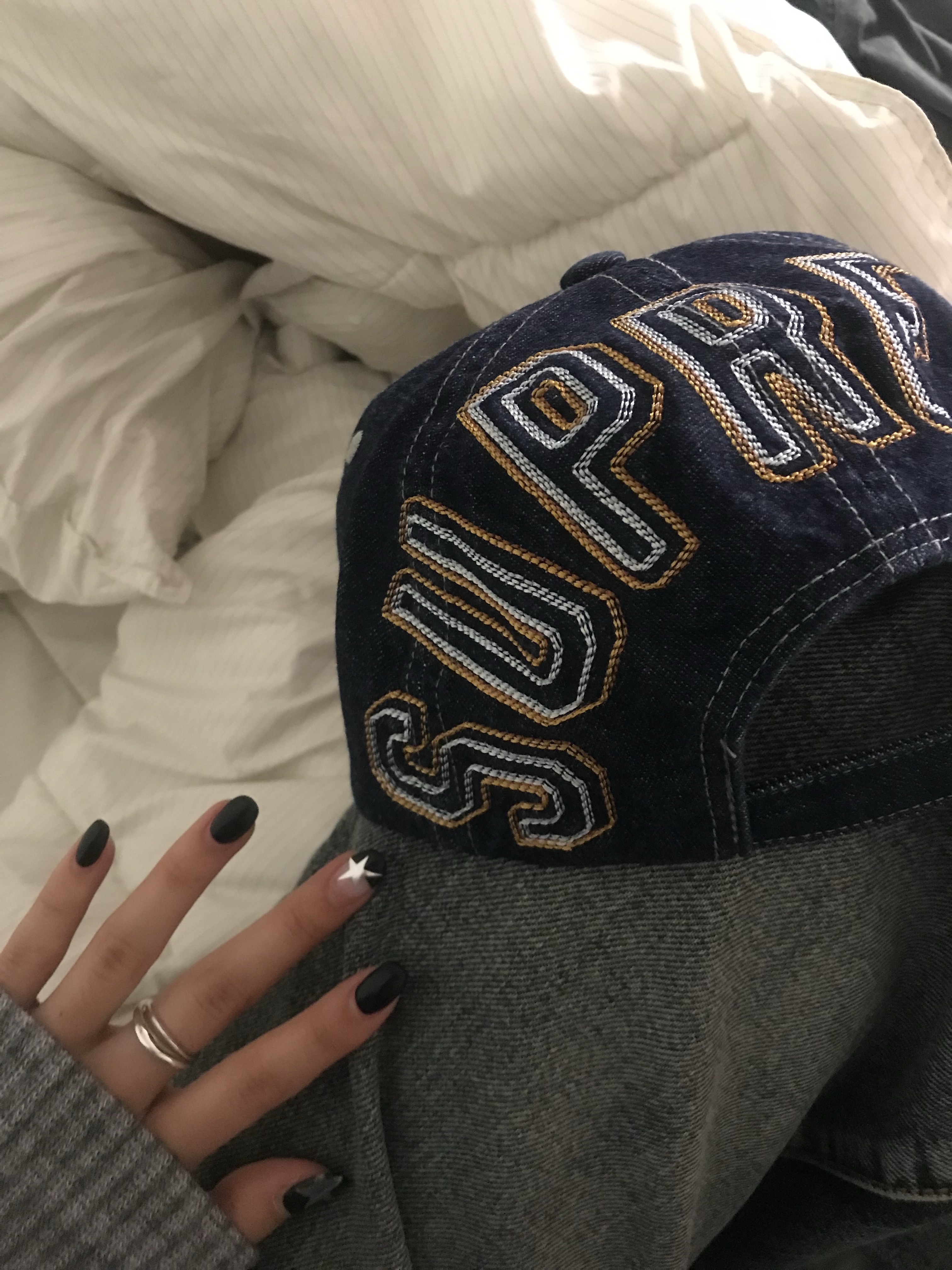 Supreme Back Arc 6-Panel Denim - 23FW 착용 스타일