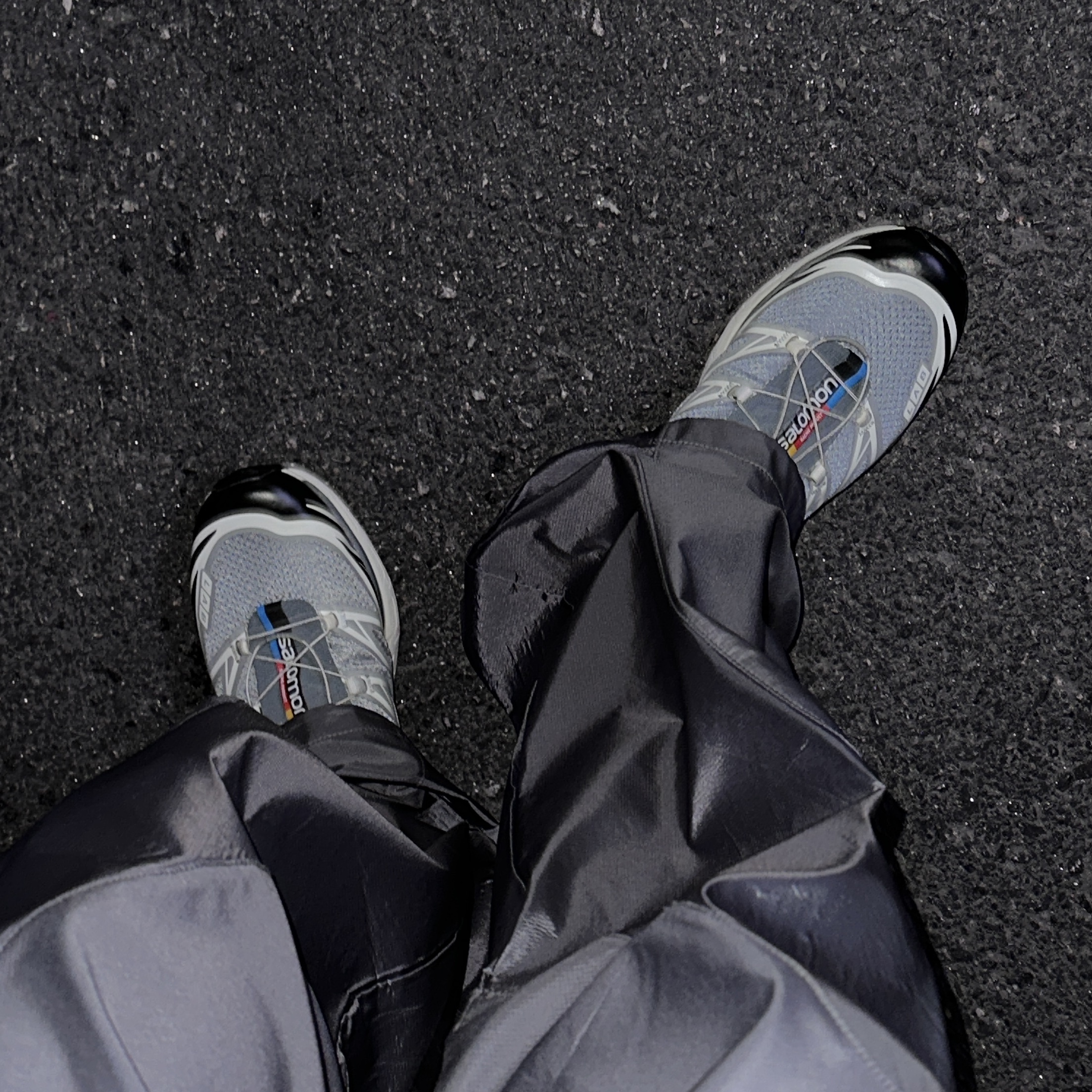 Salomon XT-6 Recut Phantom Vanilla Ice 착용 스타일