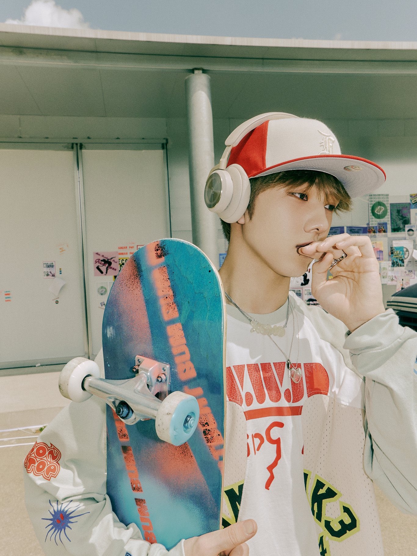 Bang & Olufsen Beoplay HX Sand (Korean Ver.) 착용 스타일