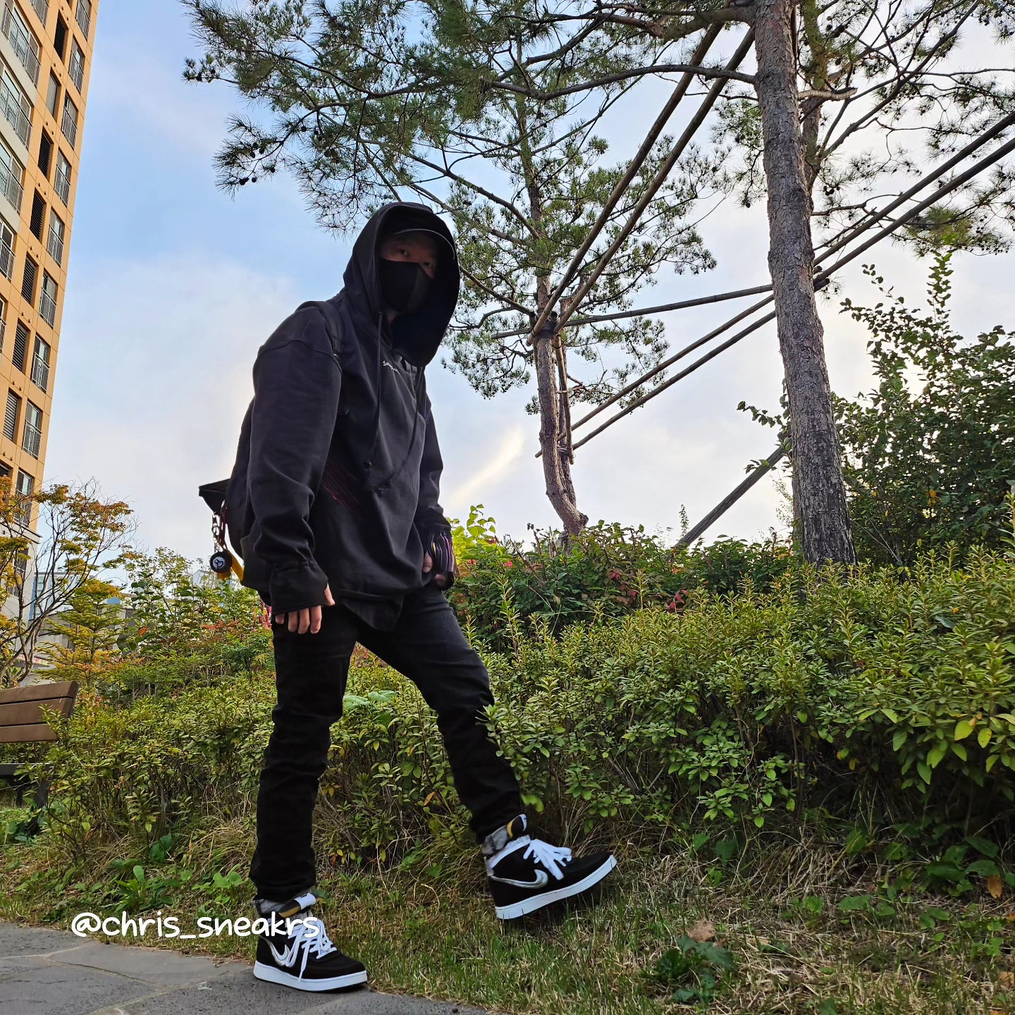 Supreme Washed Chino Twill Camp Cap Black, Nike x Stussy Vandal High Black 착용 스타일 - 3