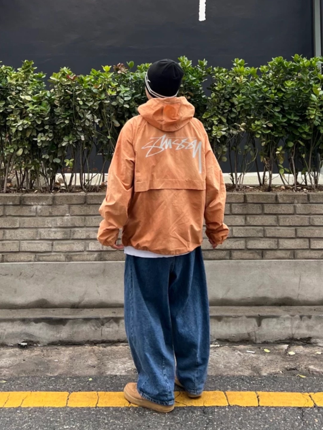 Stussy Wave Dye Beach Shell Jacket Black, (W) Asics x Matin Kim Gel-Sonoma 15-50 Oasis Green Pure Silver 착용 스타일 - 4