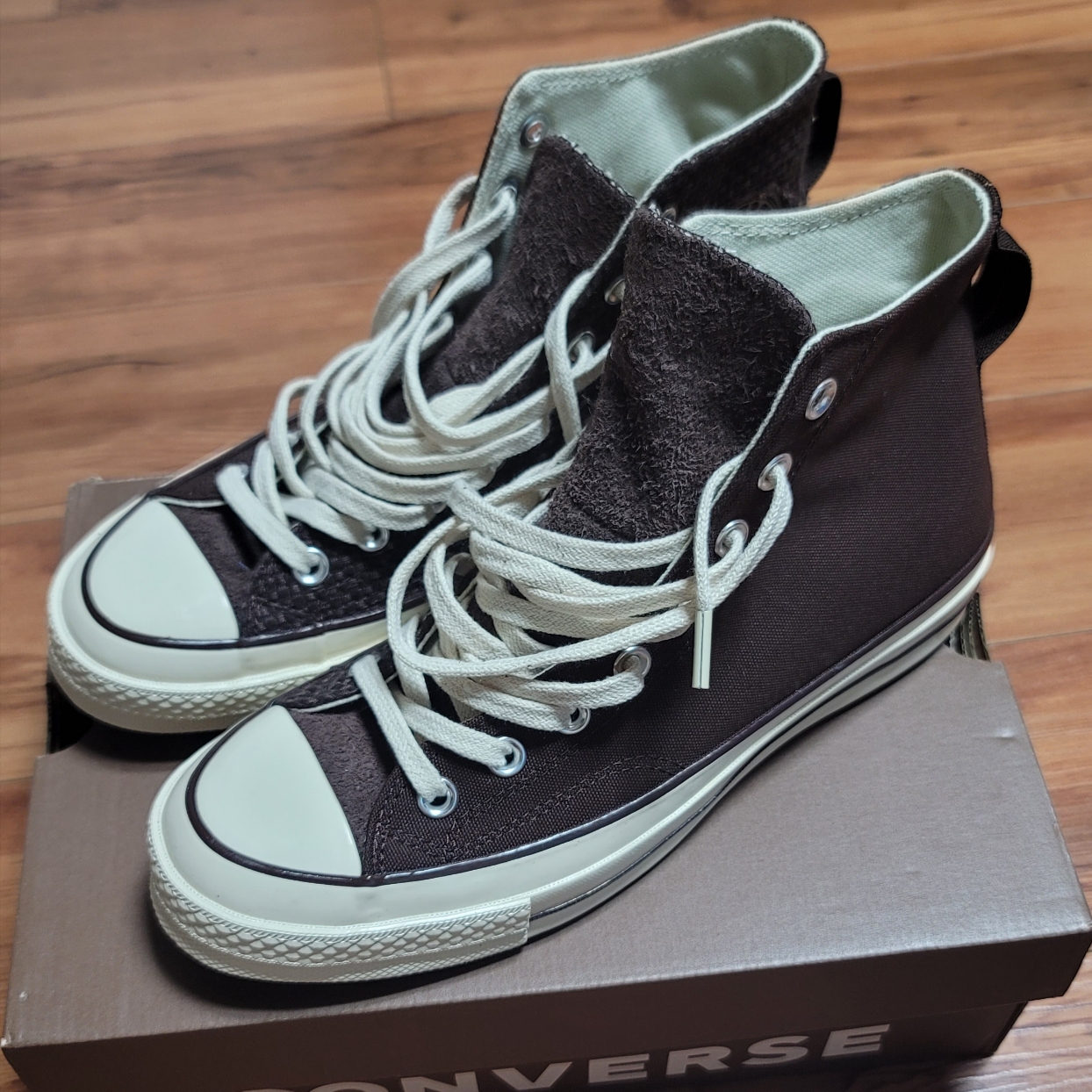 Converse x Notre Chuck 70 High Deep Mahogany 착용 스타일