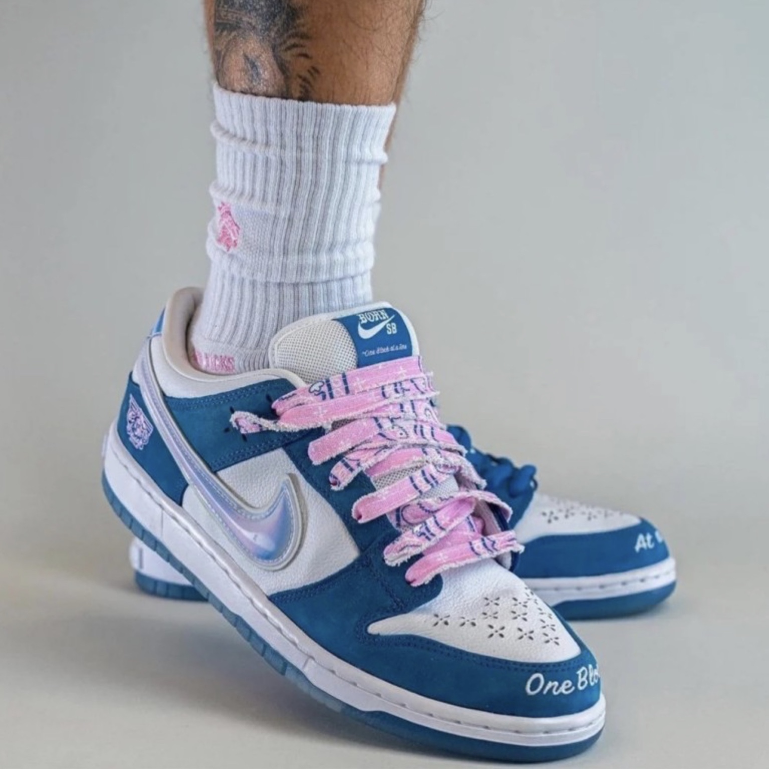 Nike x Born X Raised SB Dunk Low Pro QS One Block at a Time 착용 스타일 - 2