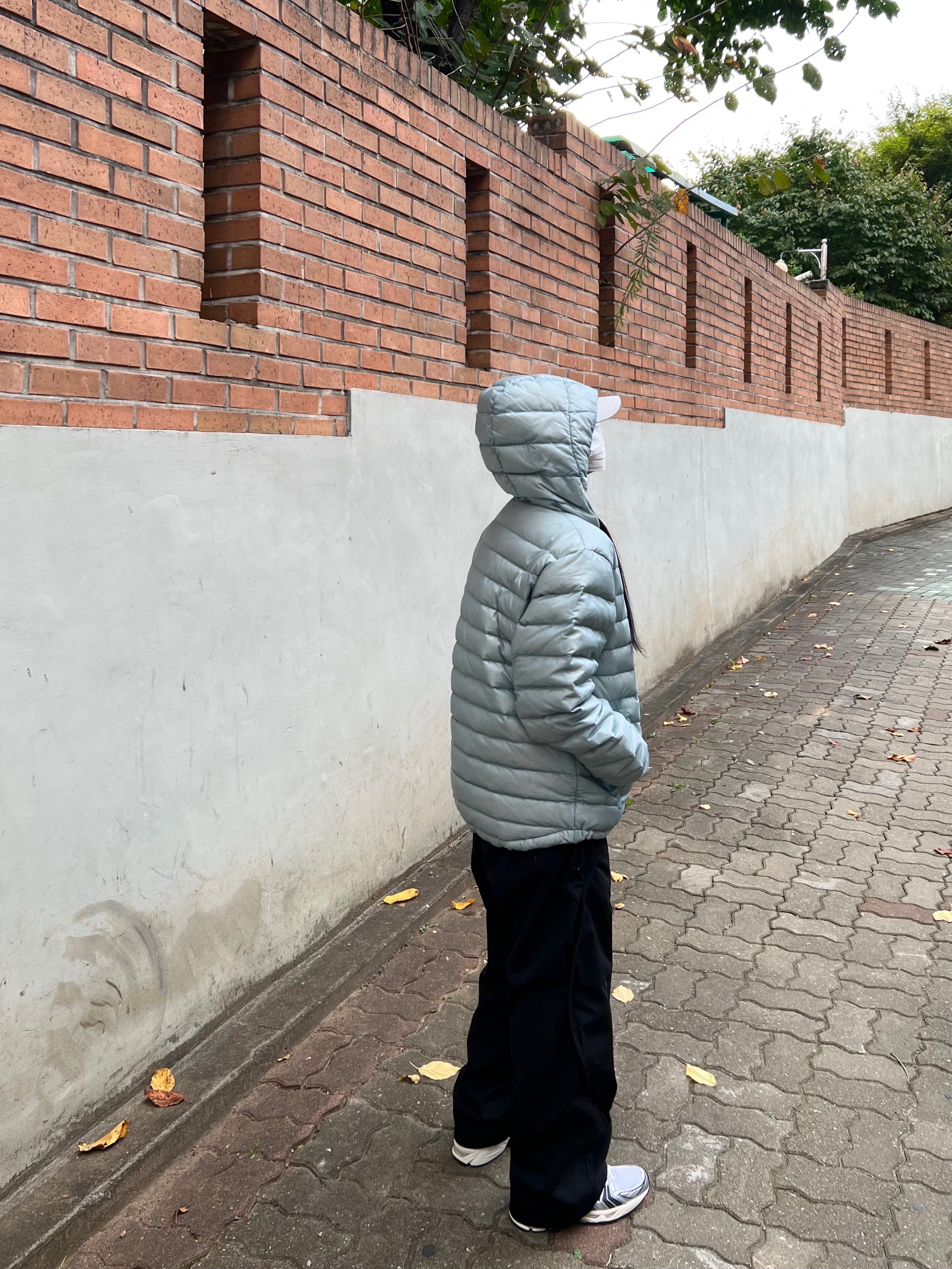 Sansan Gear Wing Cap Grey - 23SS, Sansan Gear Suffix Puffer Jacket Sky Blue - 23FW 착용 스타일 - 5