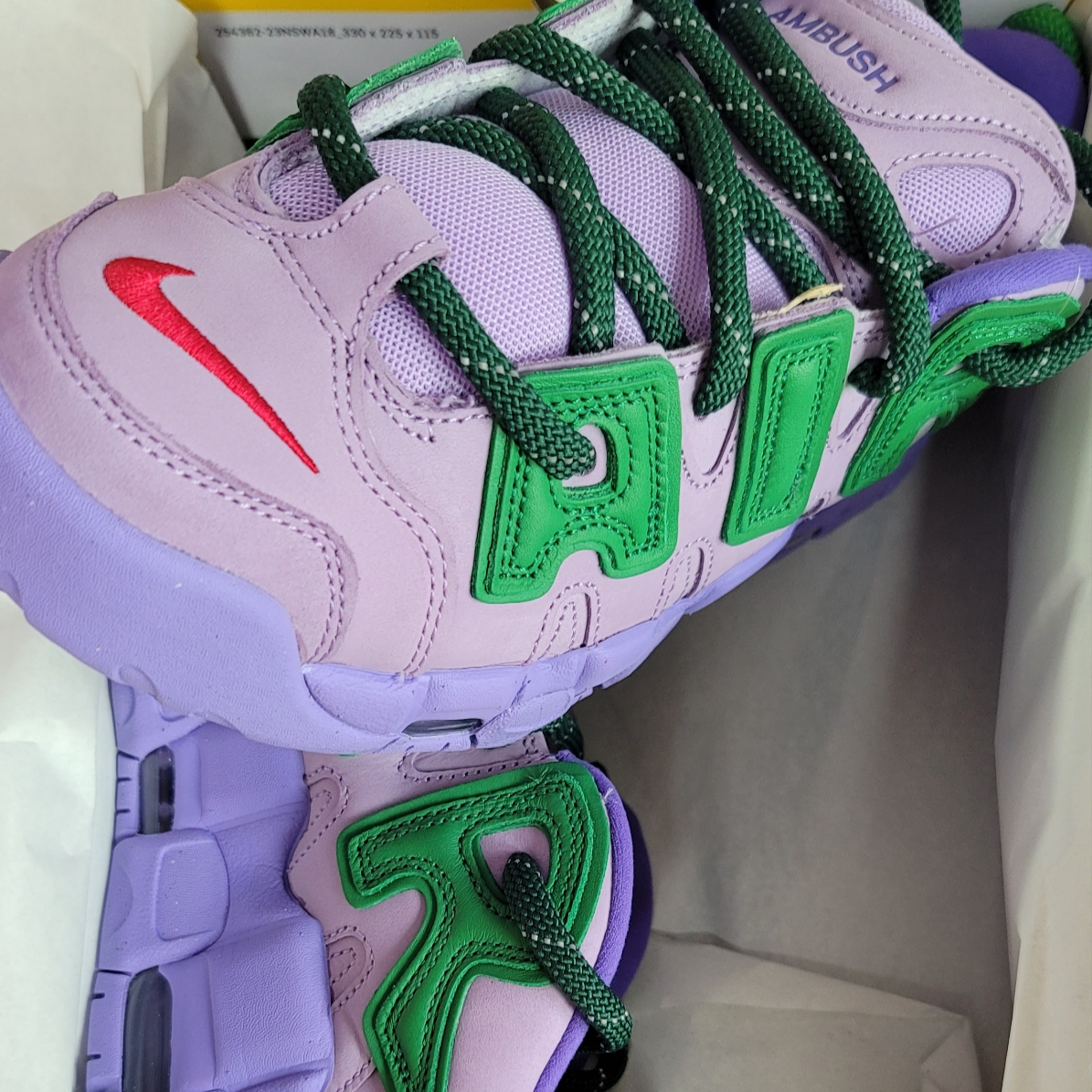 Nike x Ambush Air More Uptempo Low Lilac and Apple Green 착용 스타일