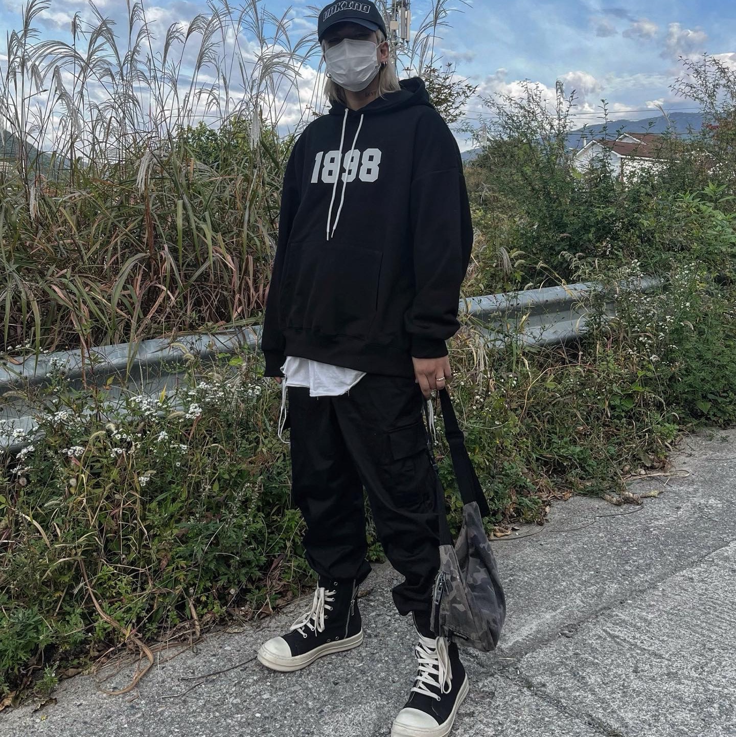 Rick Owens Drkshdw Calf Leather Penta Sneakers Black Milk White 착용 스타일 - 1