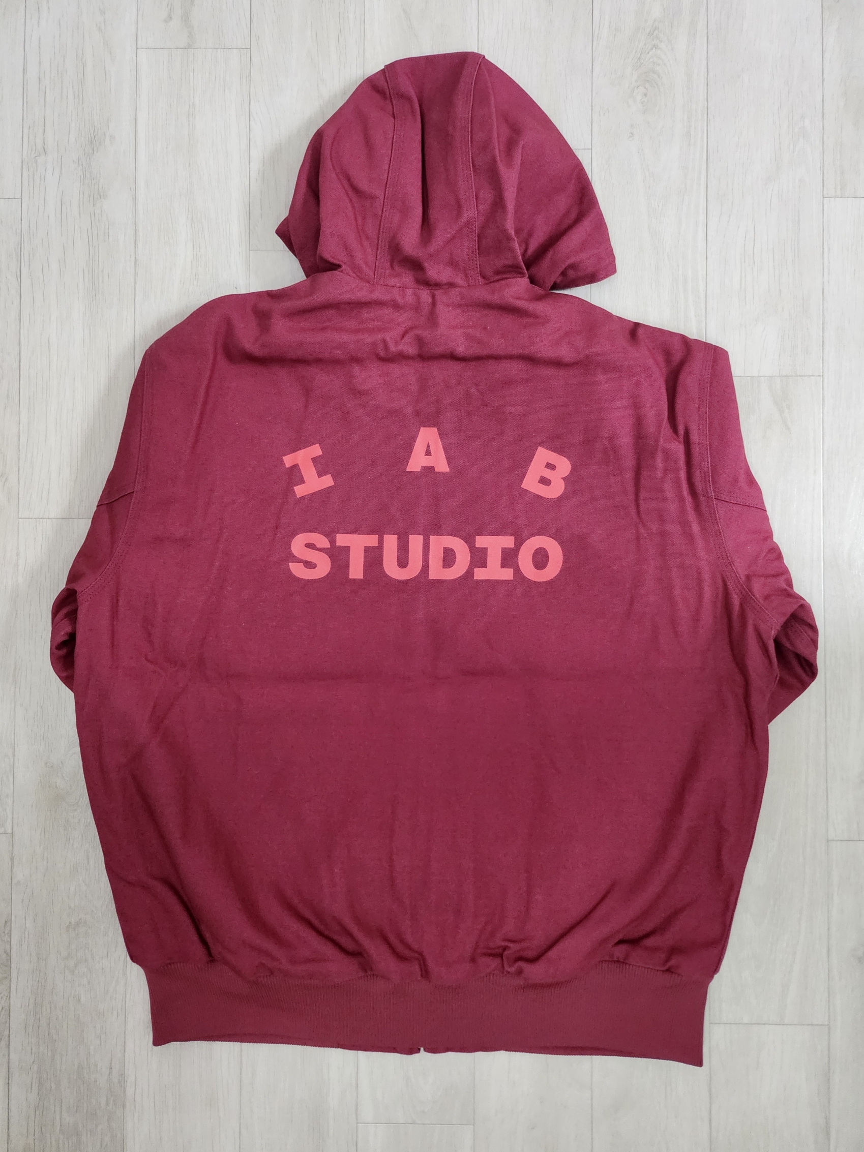 Carhartt WIP x IAB Studio OG Active Jacket Earth Red 착용 스타일 - 1