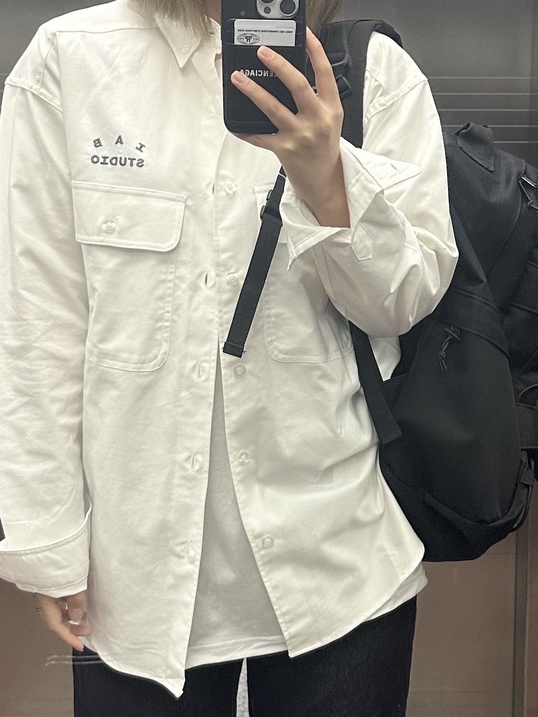 IAB Studio Work Shirt White - 23FW, Stussy Undershirt White (3 Pack) 착용 스타일 - 2