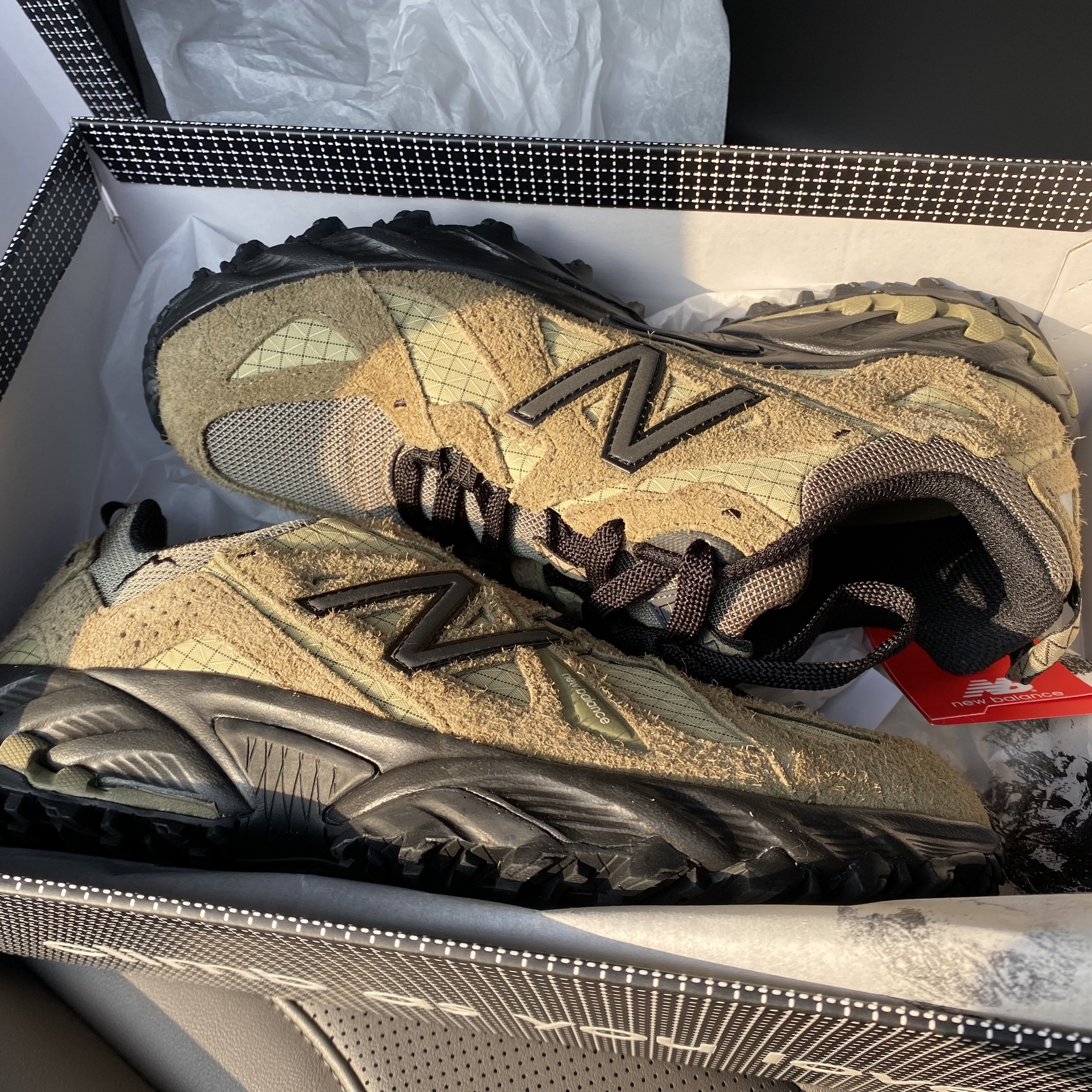 New Balance x Cayl ML610TCL Covert Green 착용 스타일