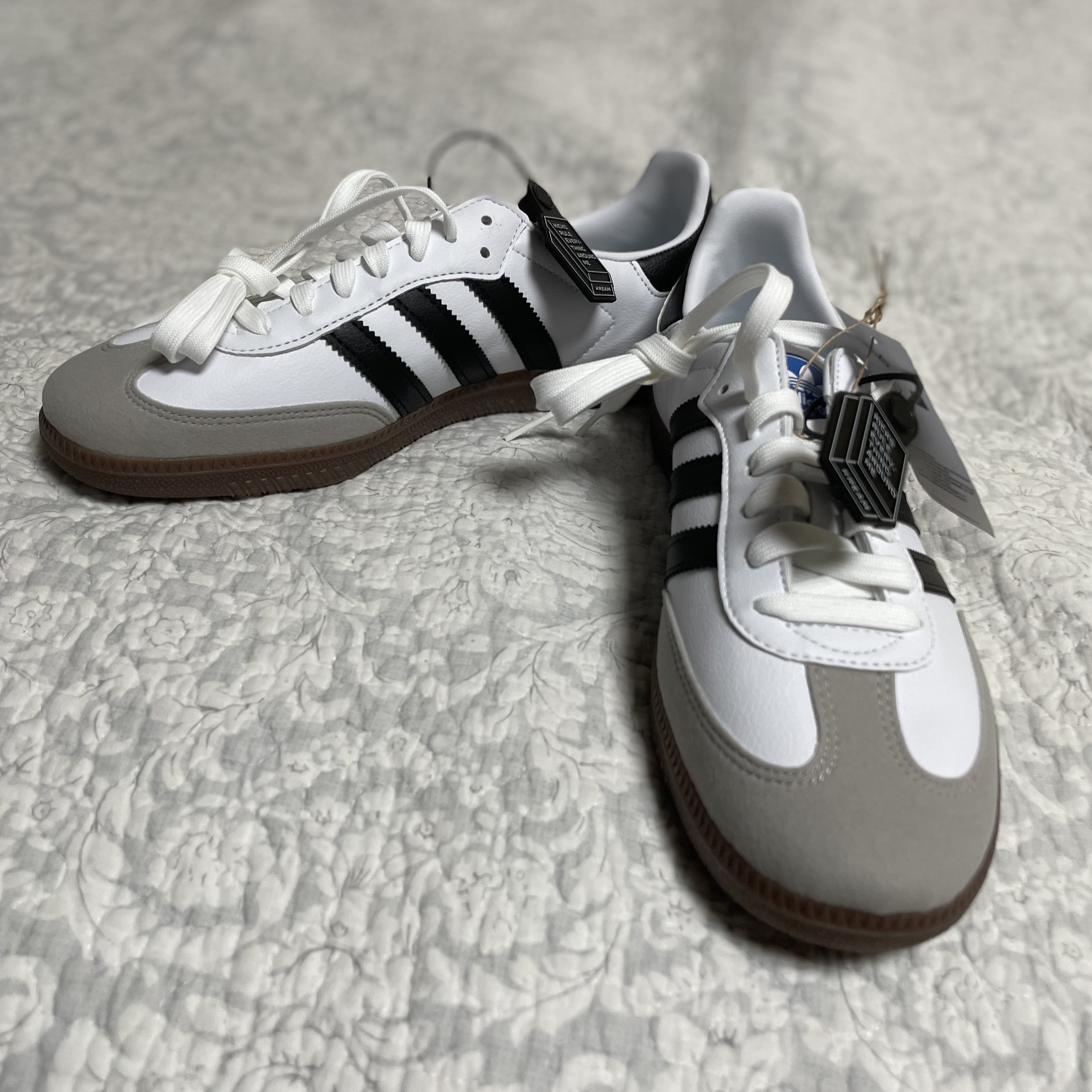 Adidas Samba Vegan White Black 착용 스타일 - 1