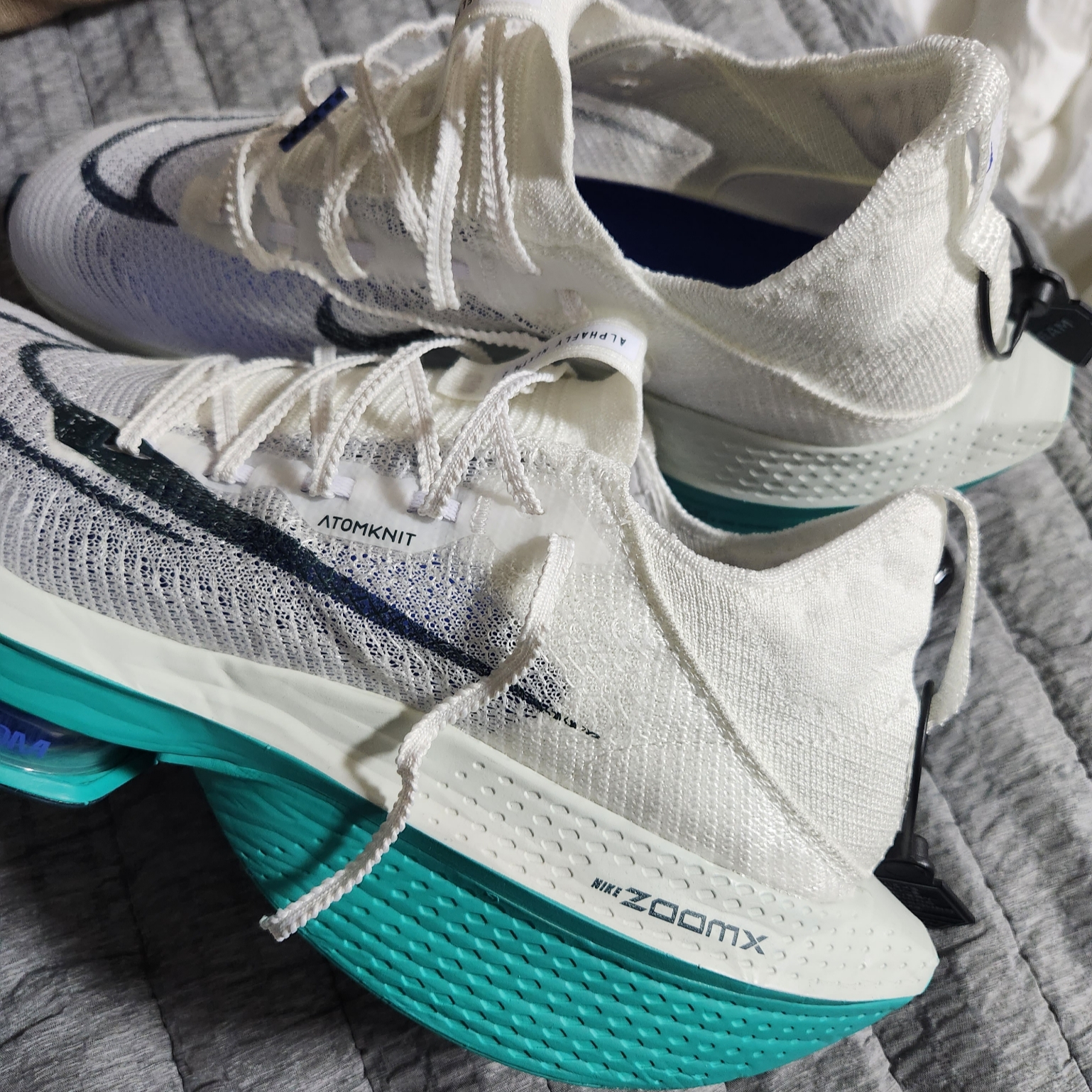 Nike Air Zoom Alphafly Next% 2 White Clear Jade 착용 스타일
