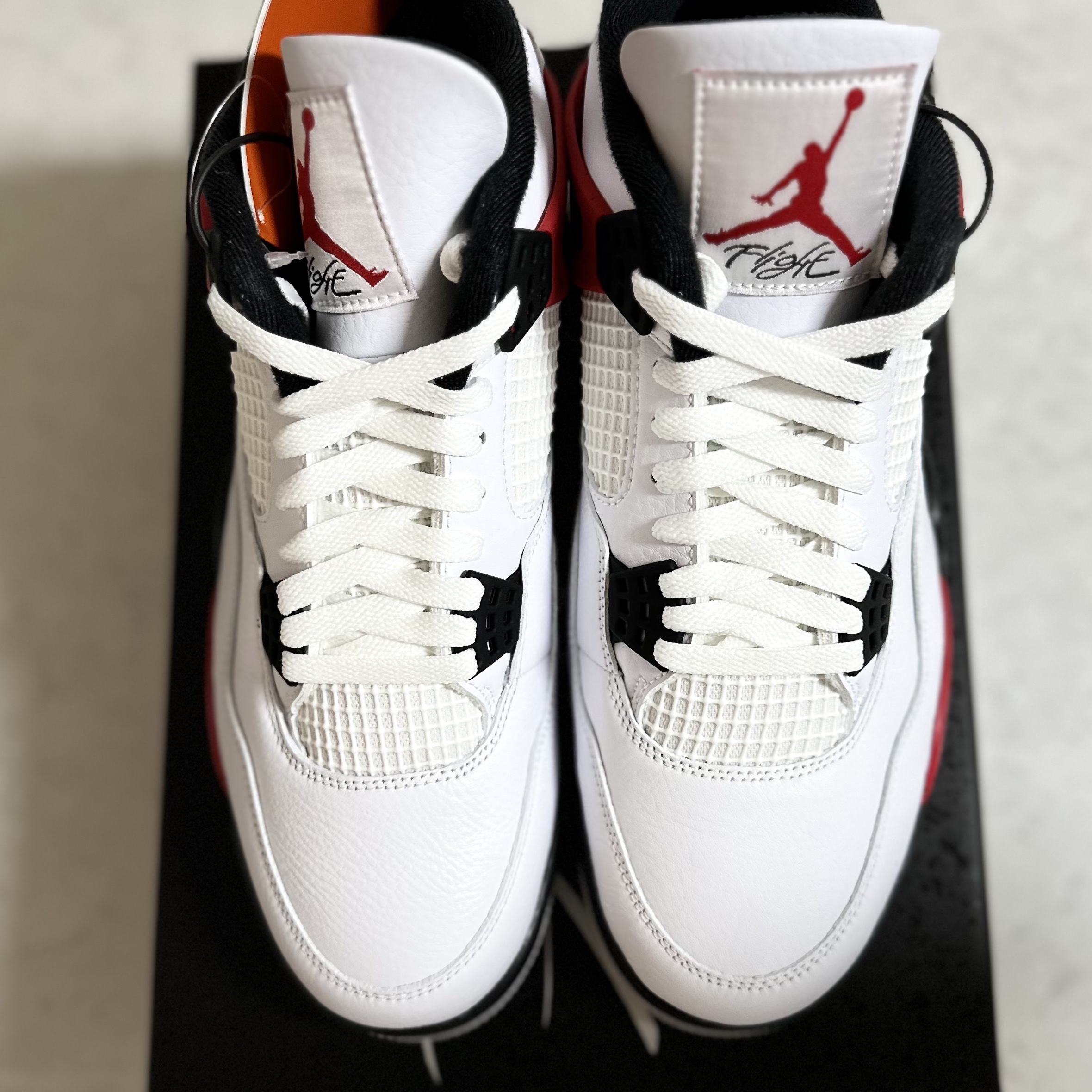 Jordan 4 Retro Red Cement 착용 스타일 - 4