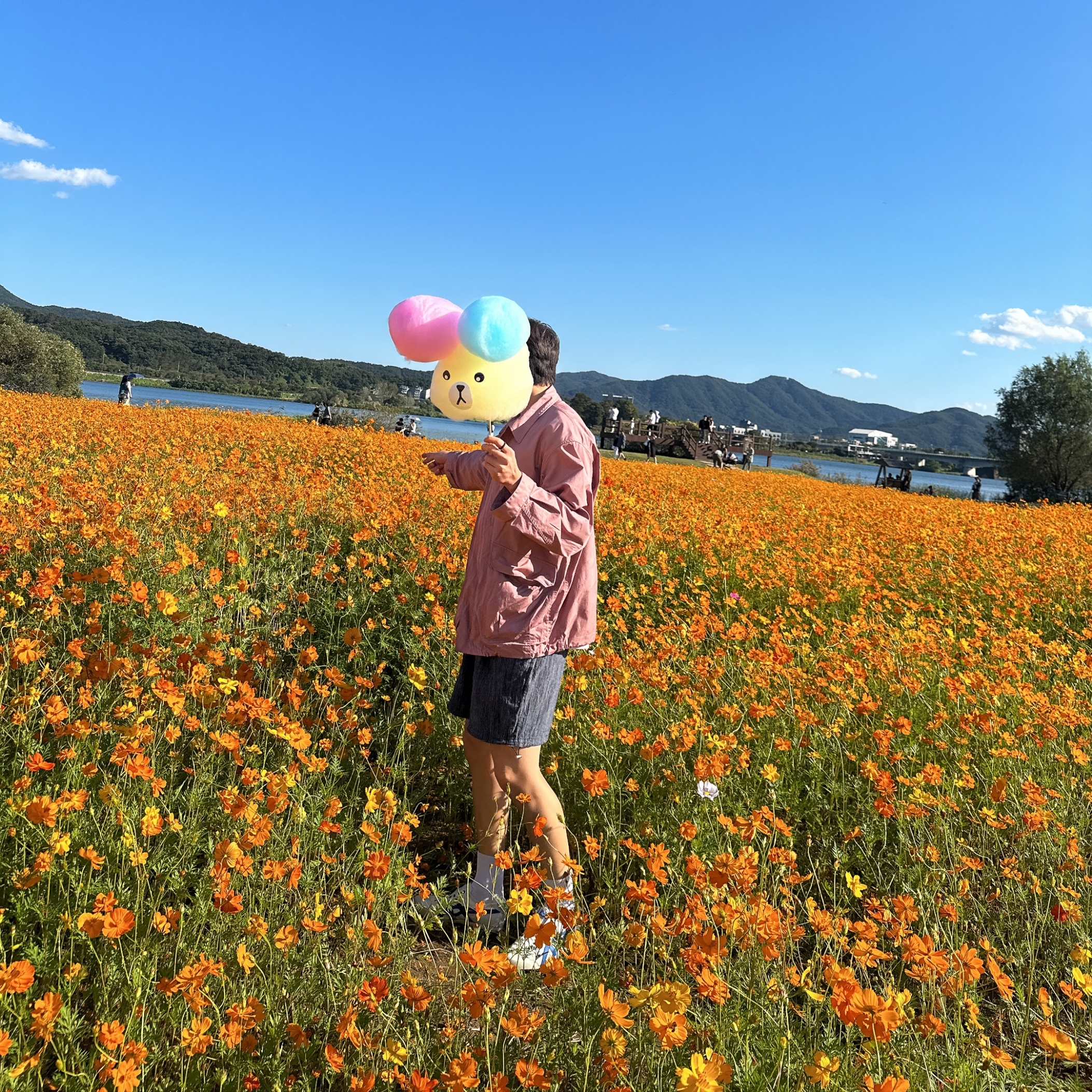 Onitsuka Tiger Mexico 66 Slip-On White Tricolor 착용 스타일