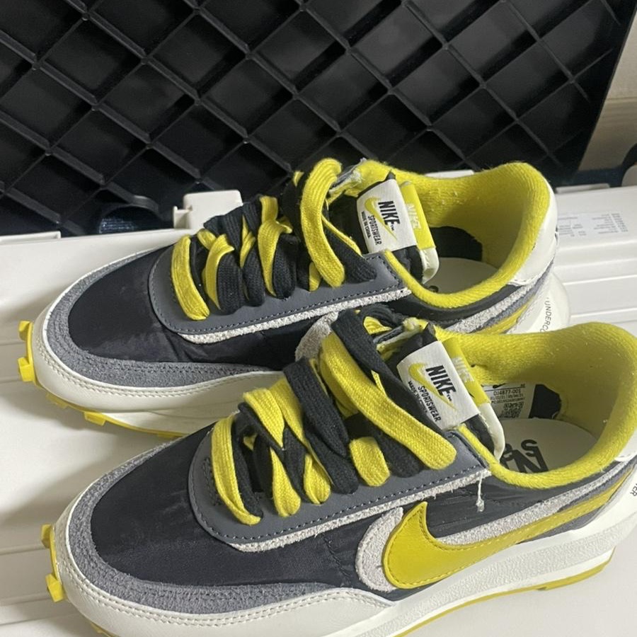 Nike x Sacai x Undercover LDWaffle Black Bright Citron 착용 스타일