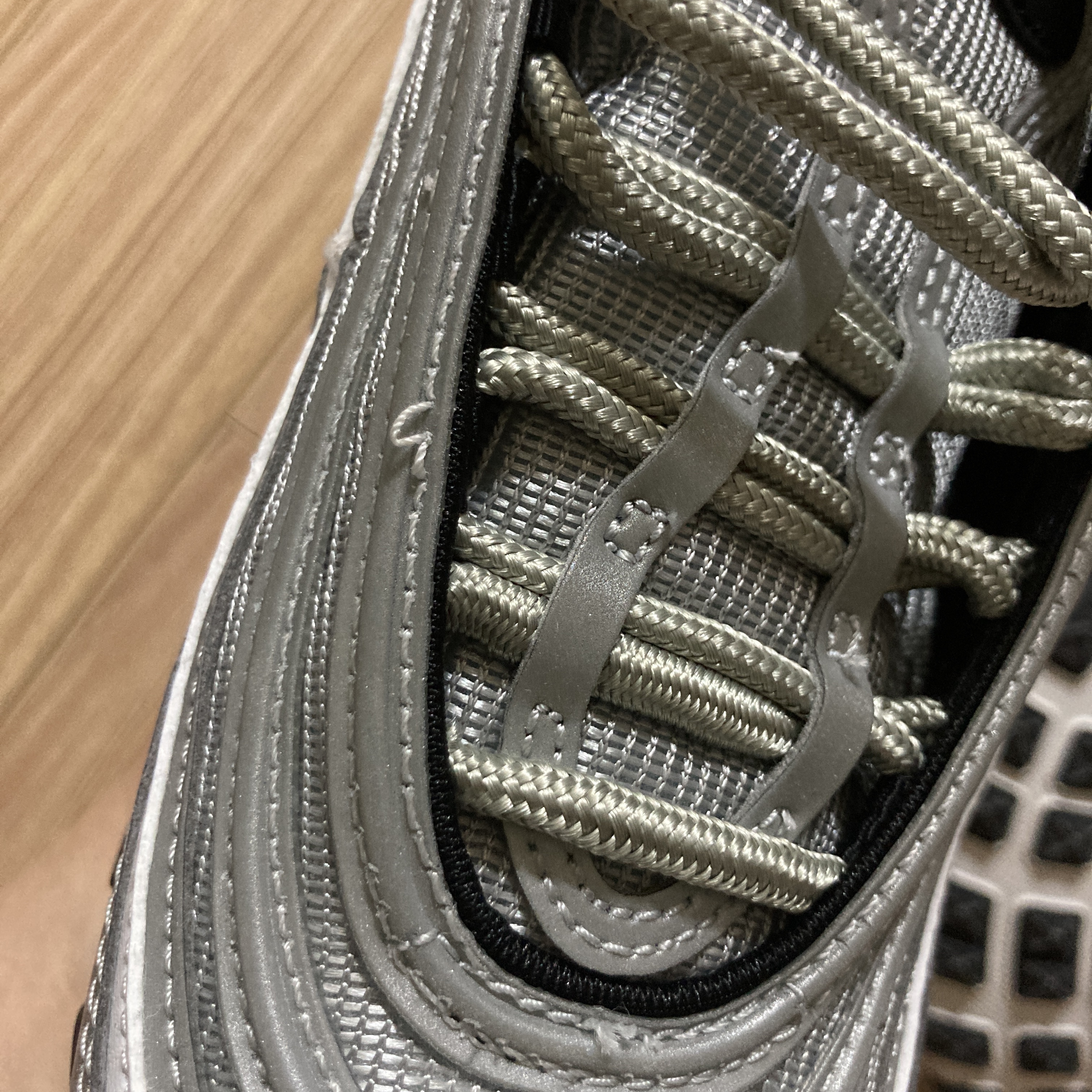 (W) Nike Air Max 97 OG Silver Bullet 2022 착용 스타일 - 2