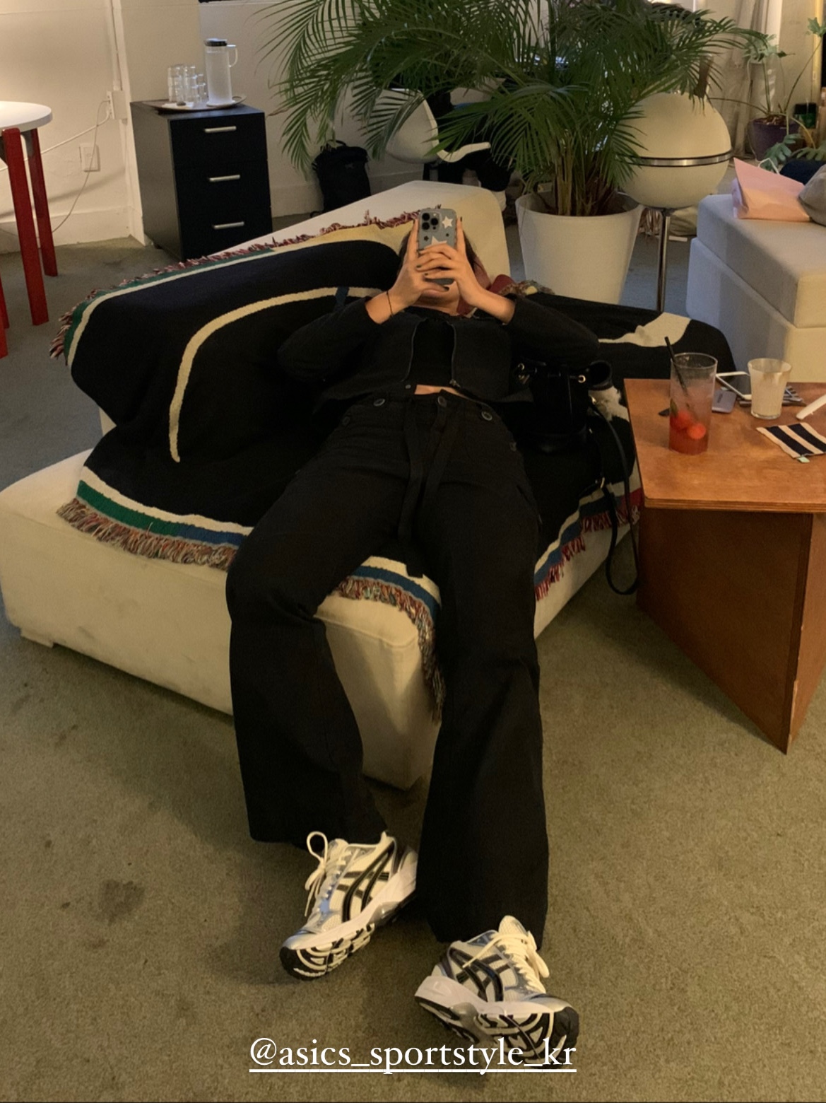 Asics Gel-Kayano 14 Cream Black 착용 스타일 - 1