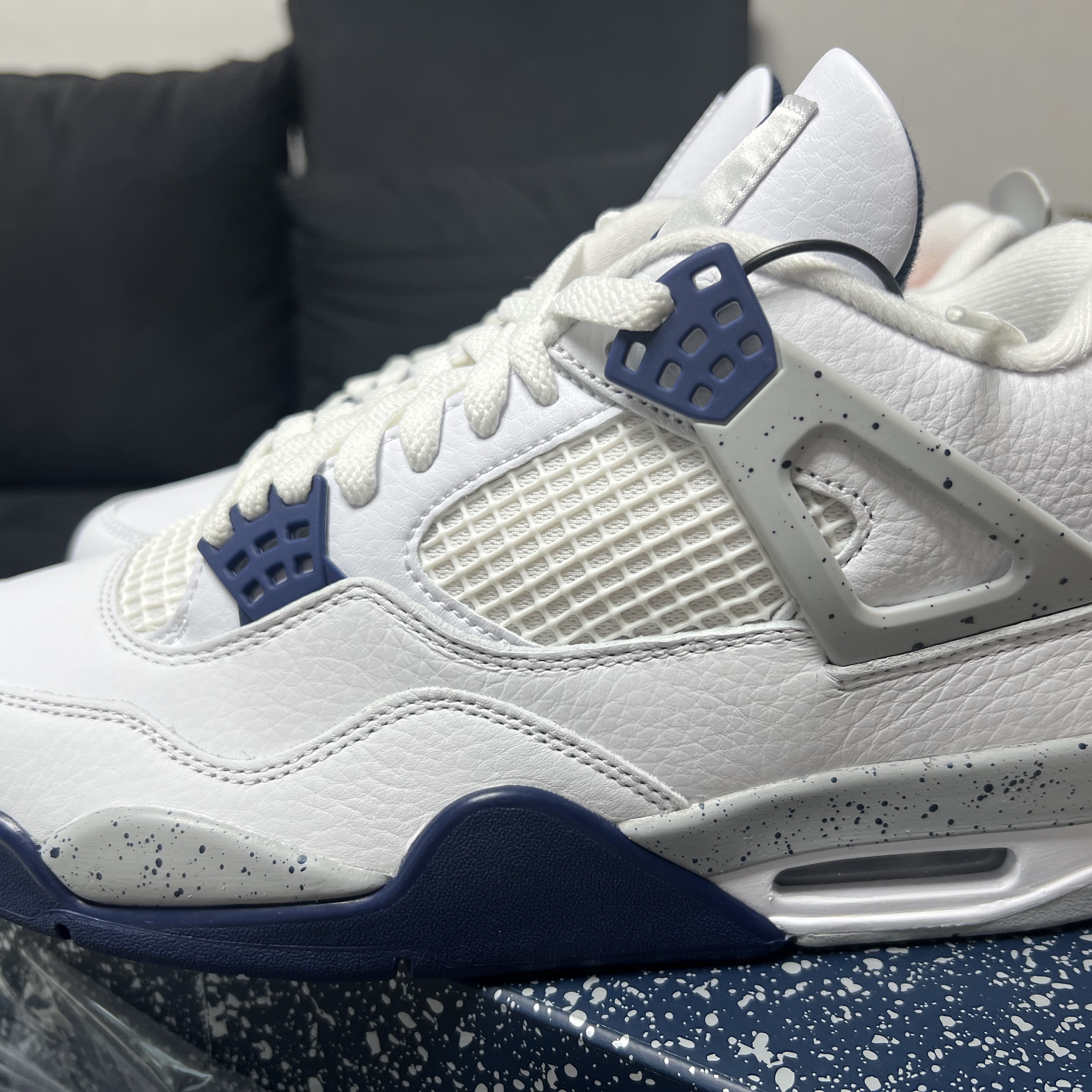 Jordan 4 Retro Midnight Navy 착용 스타일 - 1