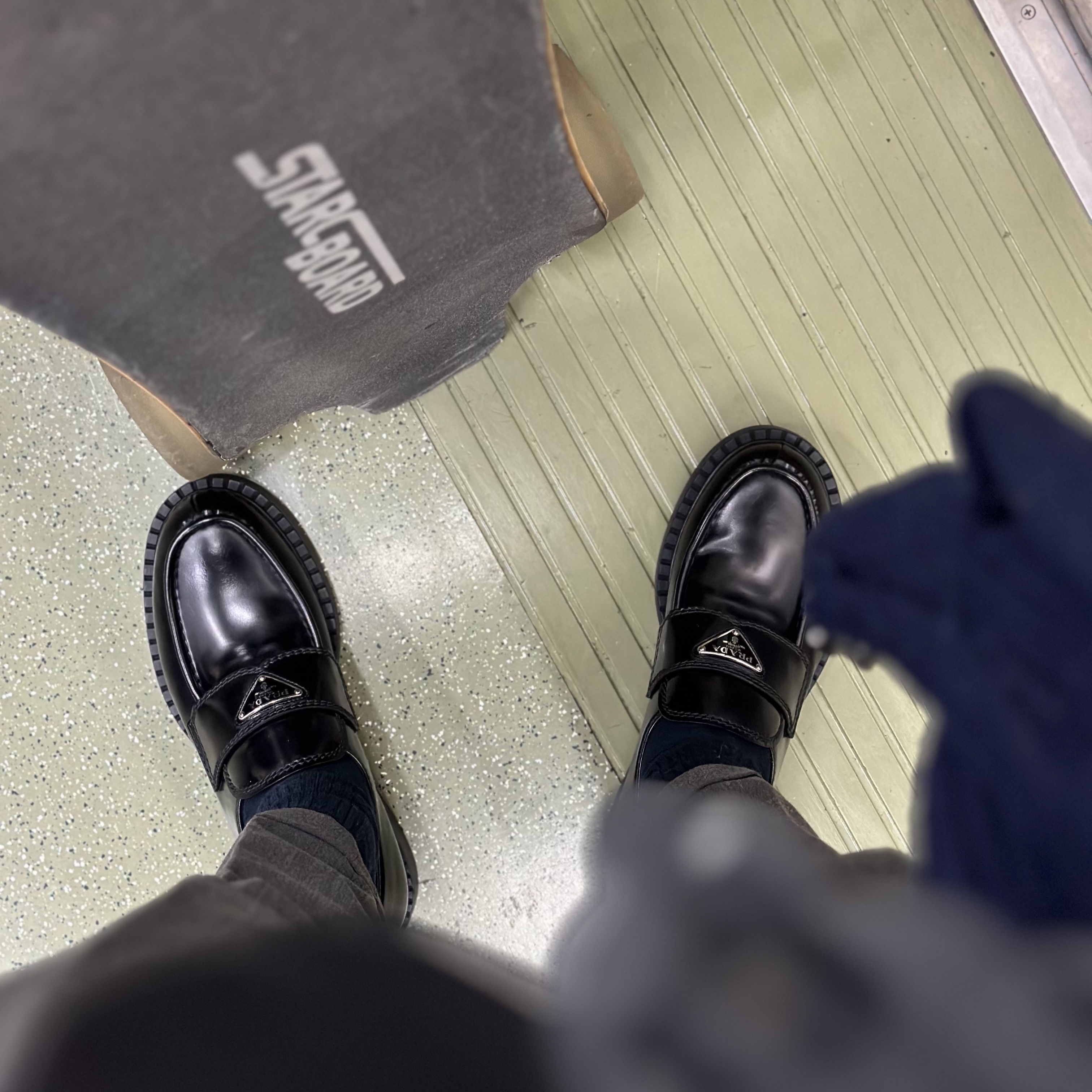 Prada Chocolate Brushed Leather Loafers Black 착용 스타일