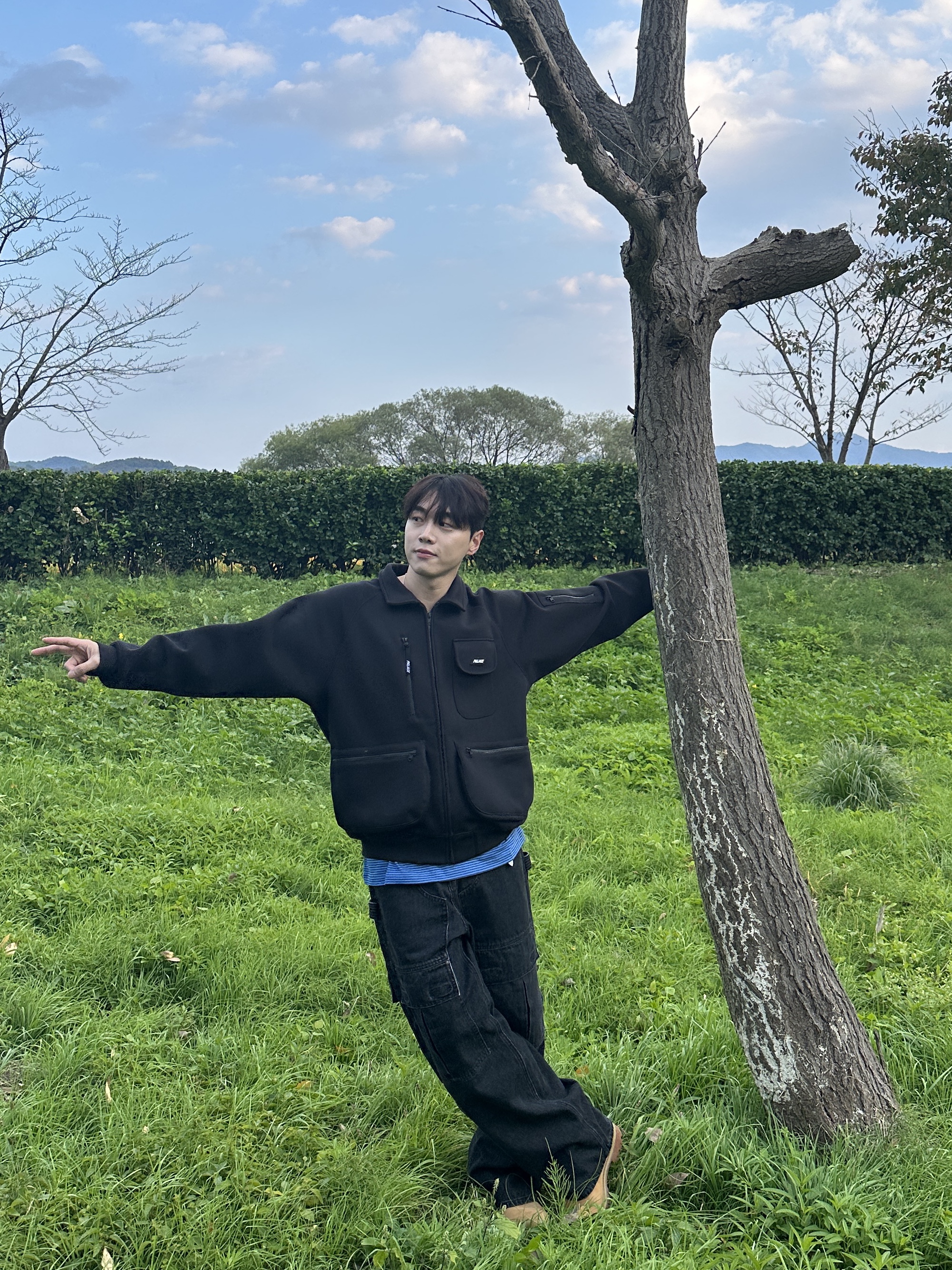 Palace Thermal Bonded Bomber Black - 22FW 착용 스타일 - 3