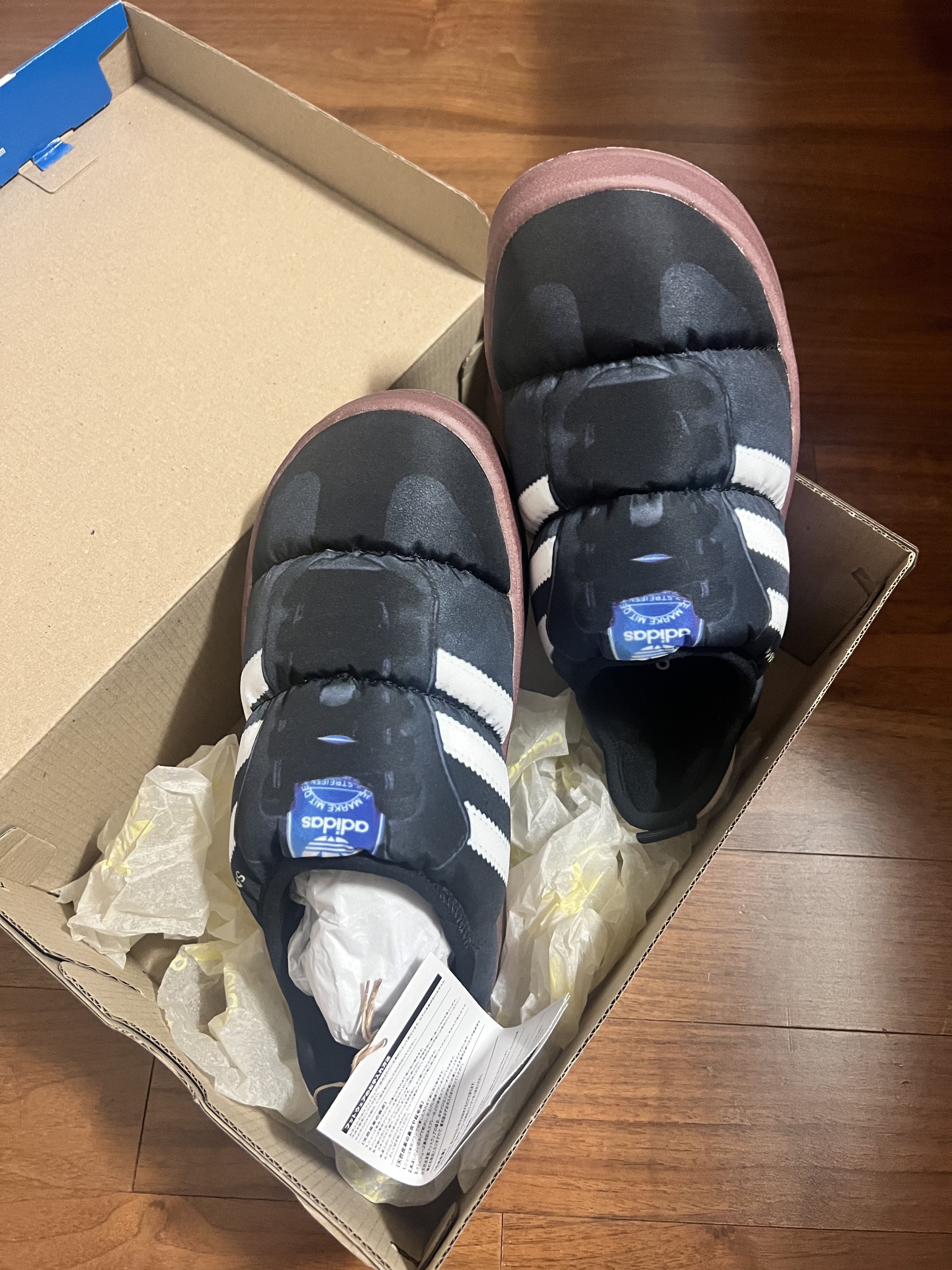 Adidas Puffylette Samba Core Black 착용 스타일