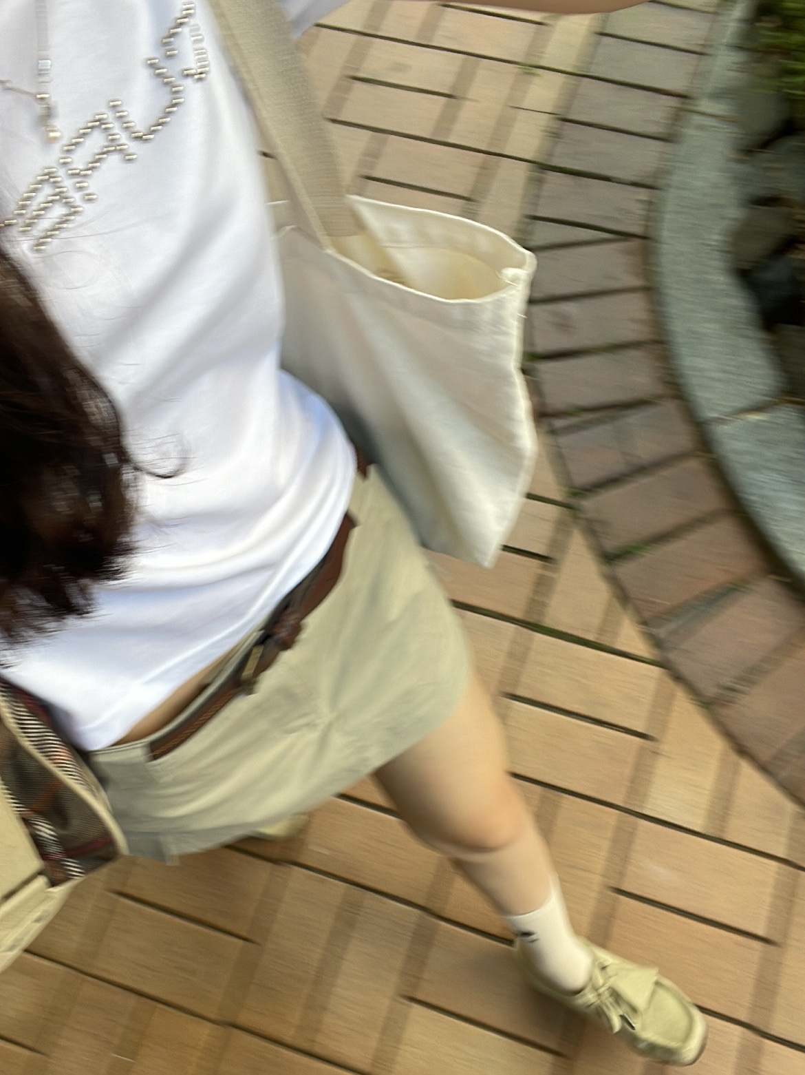 (W) Clarks Wallabee Maple Suede 착용 스타일 - 1
