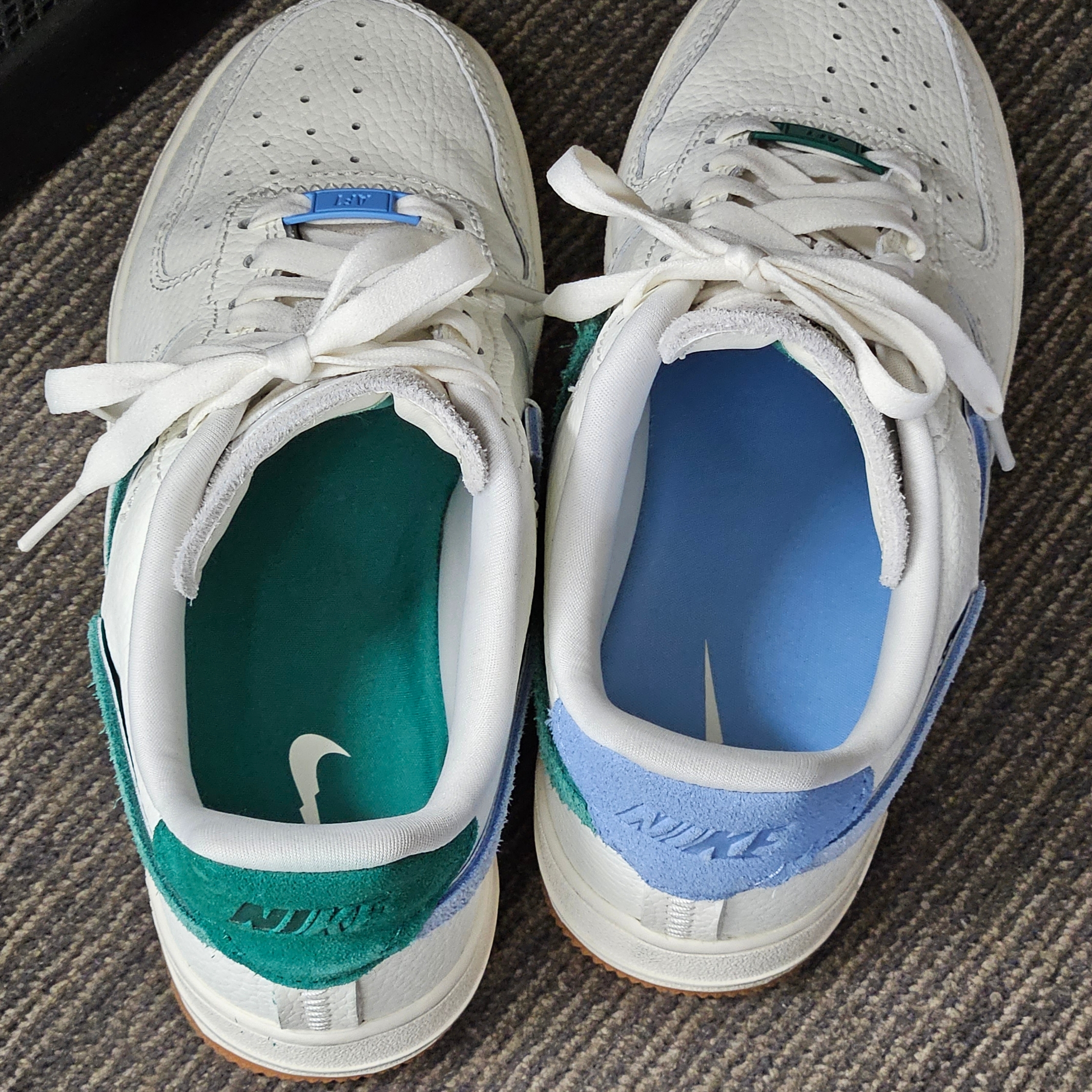 (W) Nike Air Force 1 Vandalized Sail Mystic Green 착용 스타일