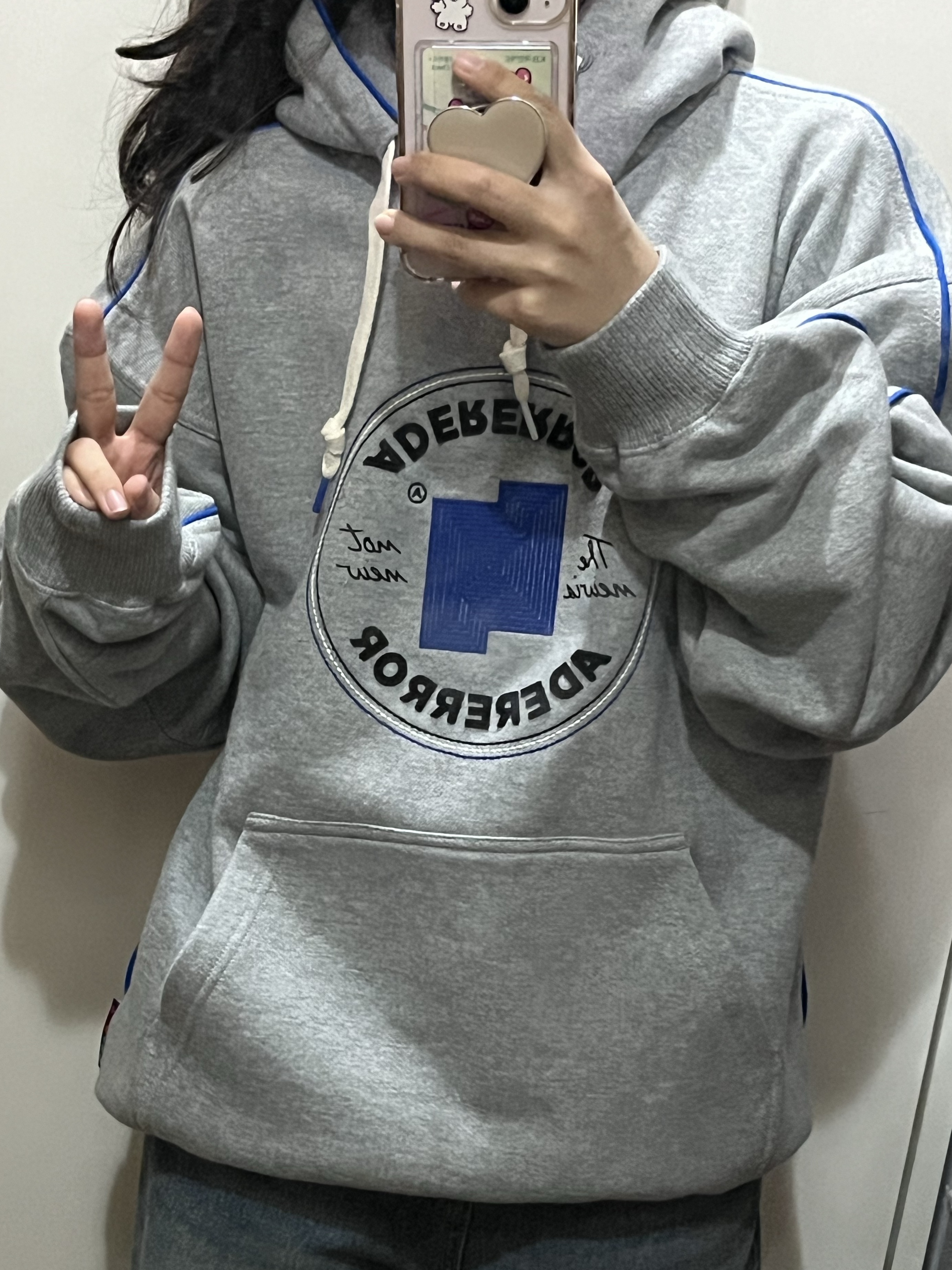 Converse x Ader Error Shapes Pullover Hoodie Vintage Grey Heather 착용 스타일