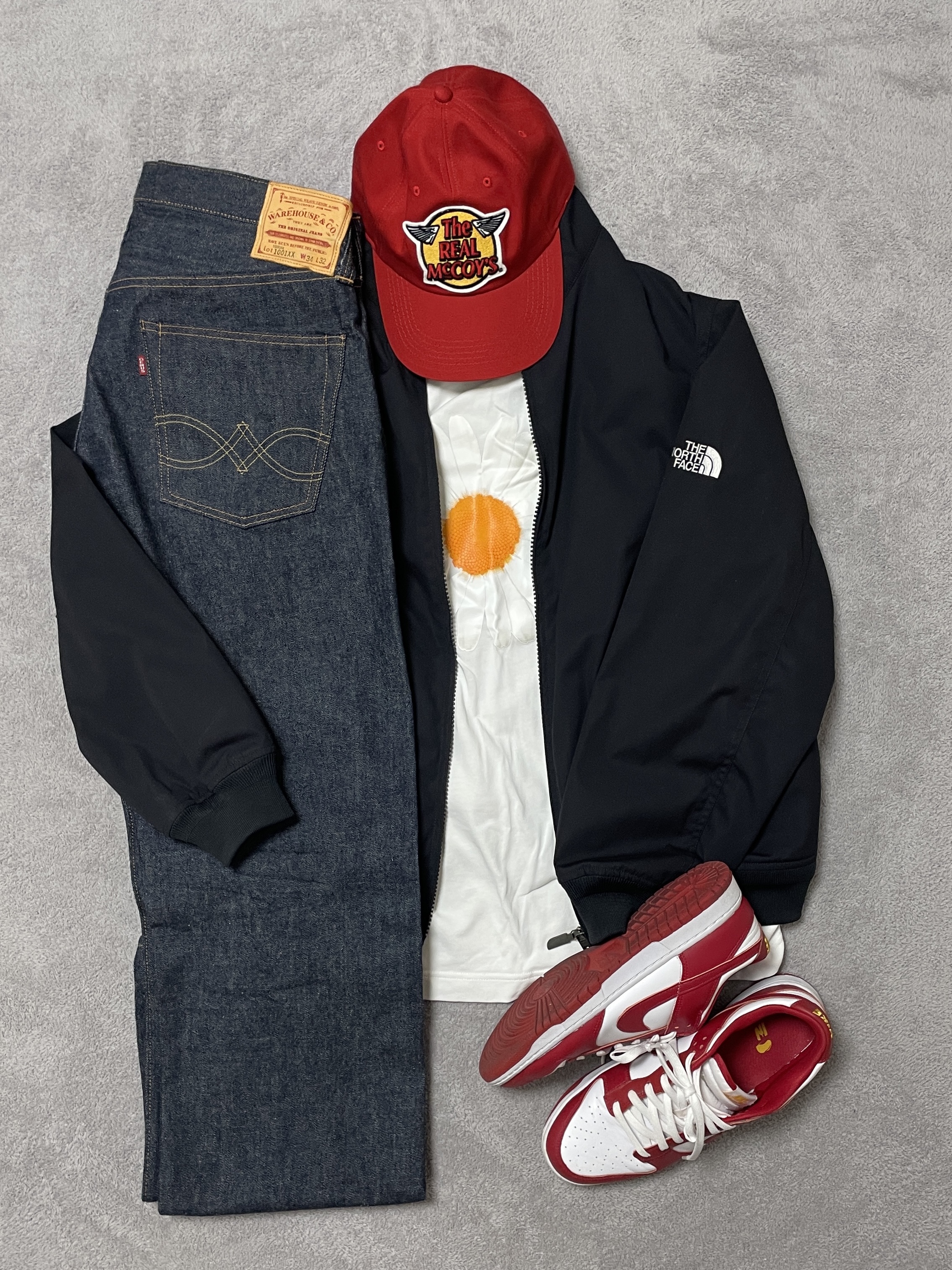 Nike Dunk Low Retro Gym Red, The Real McCoy's Logo Baseball Cap Red 착용 스타일 - 4