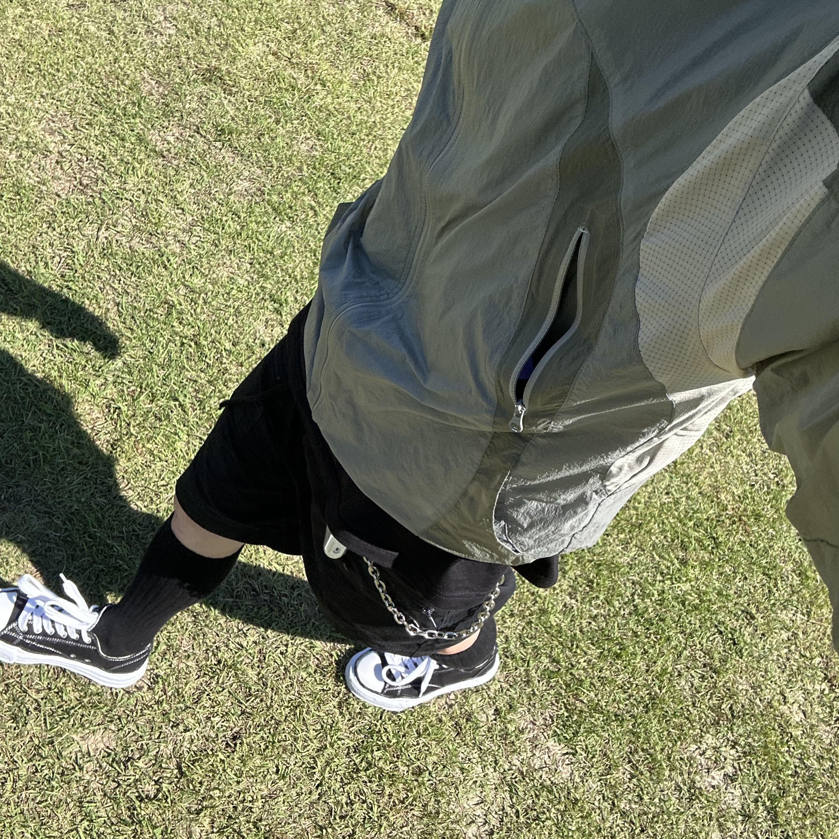 Sansan Gear Sprinter Jacket Light Khaki - 23SS, Our Legacy Ladon Brass Keychain Matte Nickel 착용 스타일