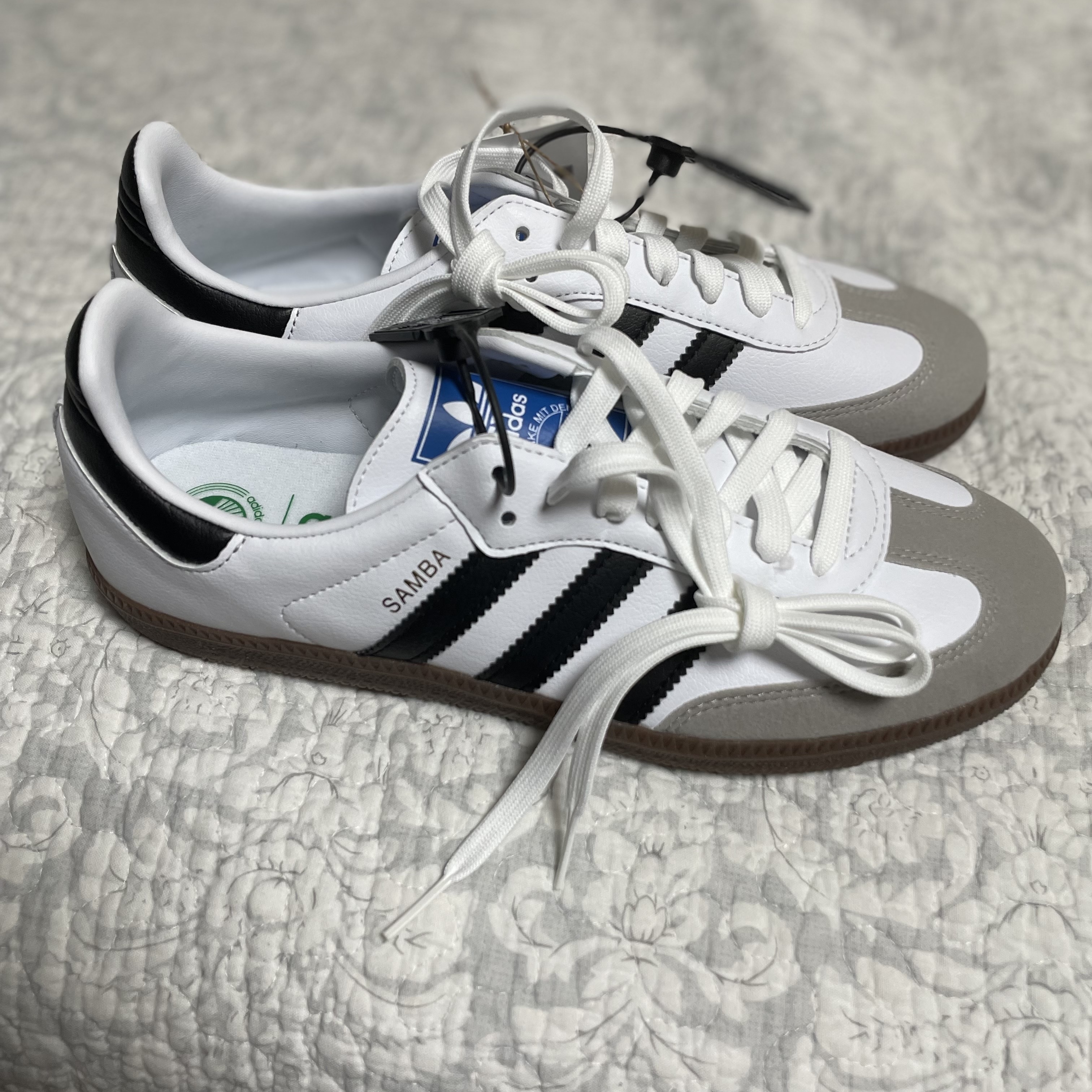 Adidas Samba Vegan White Black 착용 스타일 - 3