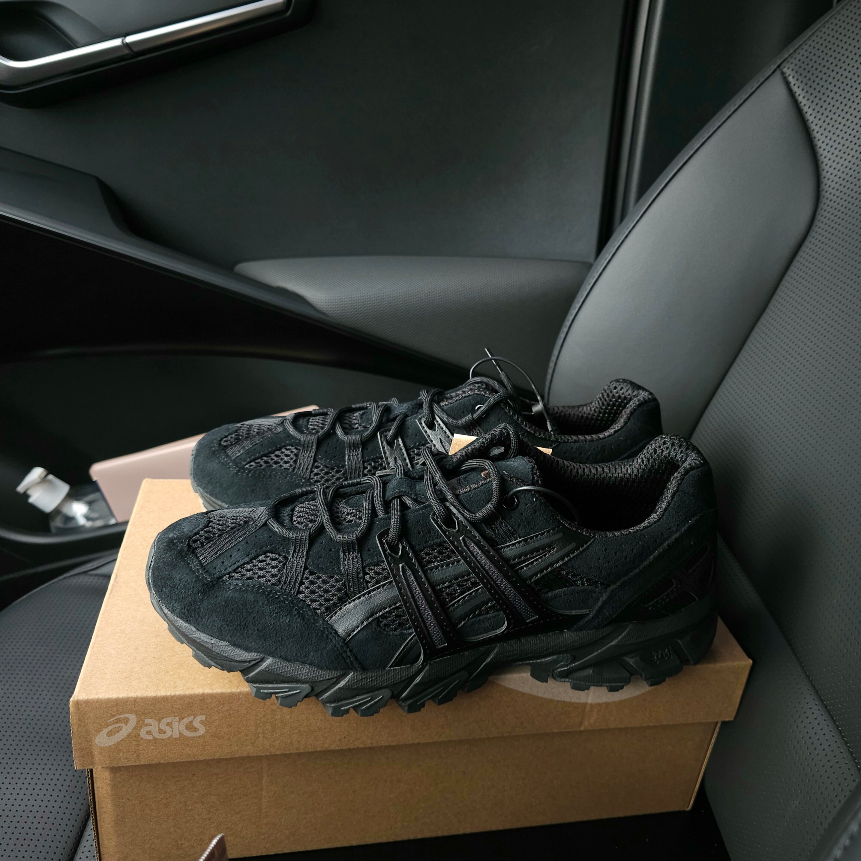 Asics Gel-Sonoma 15-50 Black 착용 스타일