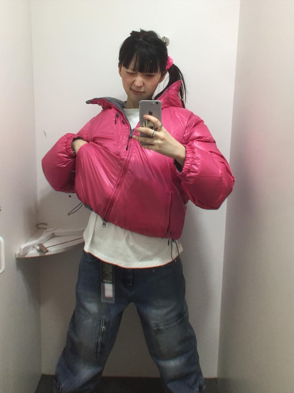 Thevinylhouse Flight Denim Pants Navy 착용 스타일