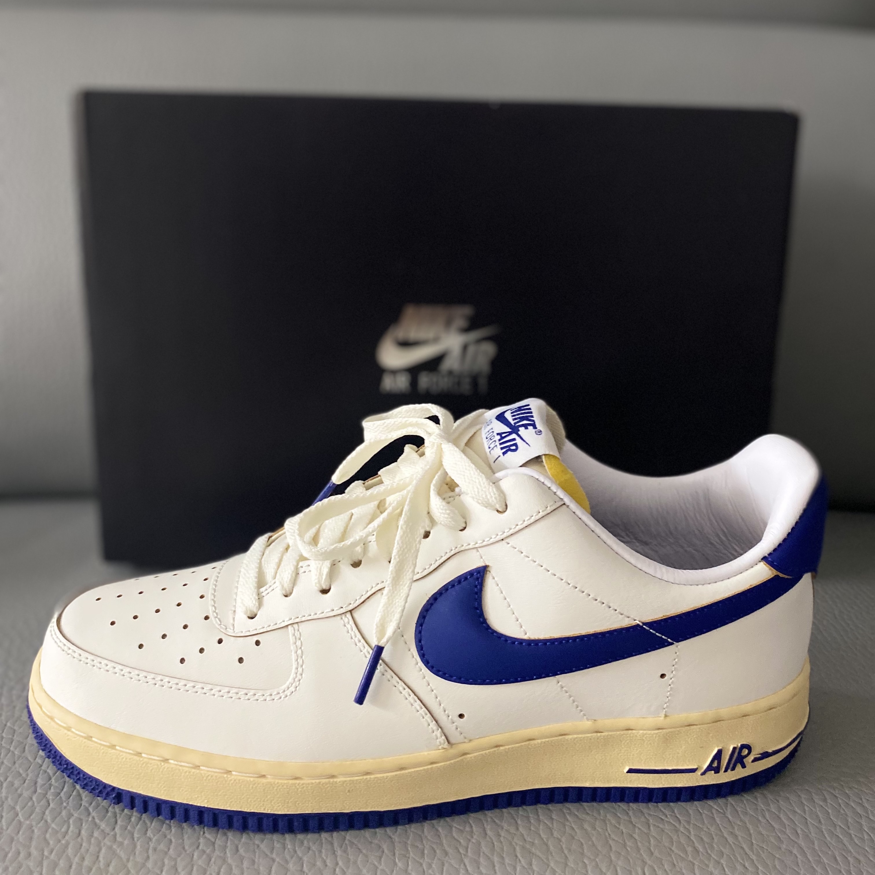 (W) Nike Air Force 1 '07 Sail Pale Vanilla 착용 스타일