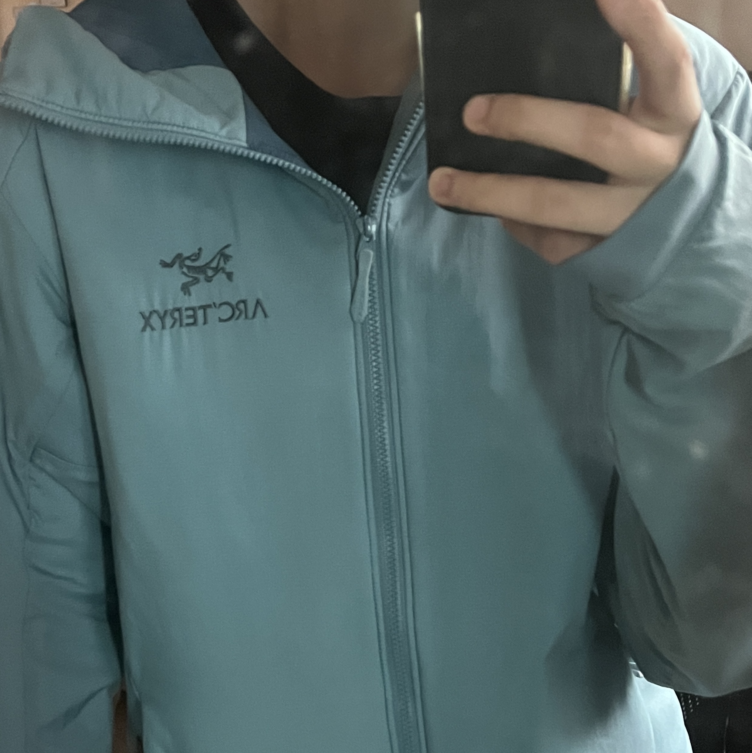 (W) Arc'teryx Atom Hoody Solace 착용 스타일
