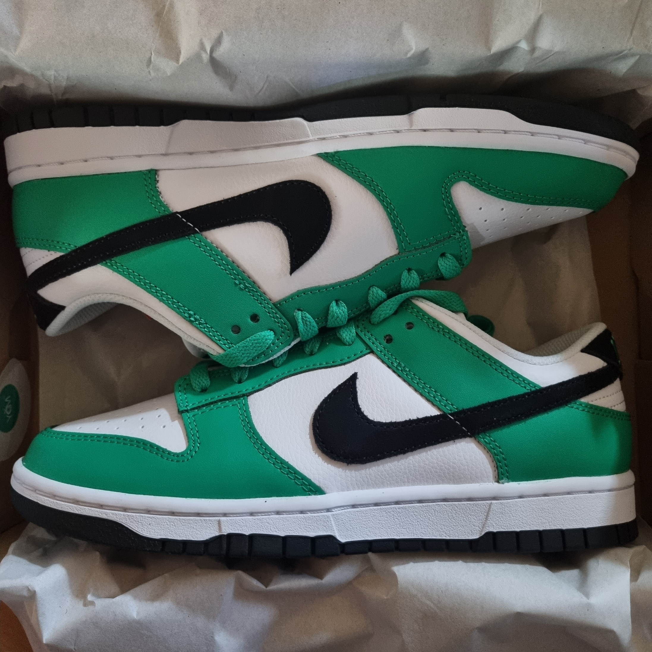 Nike Dunk Low White Green 착용 스타일